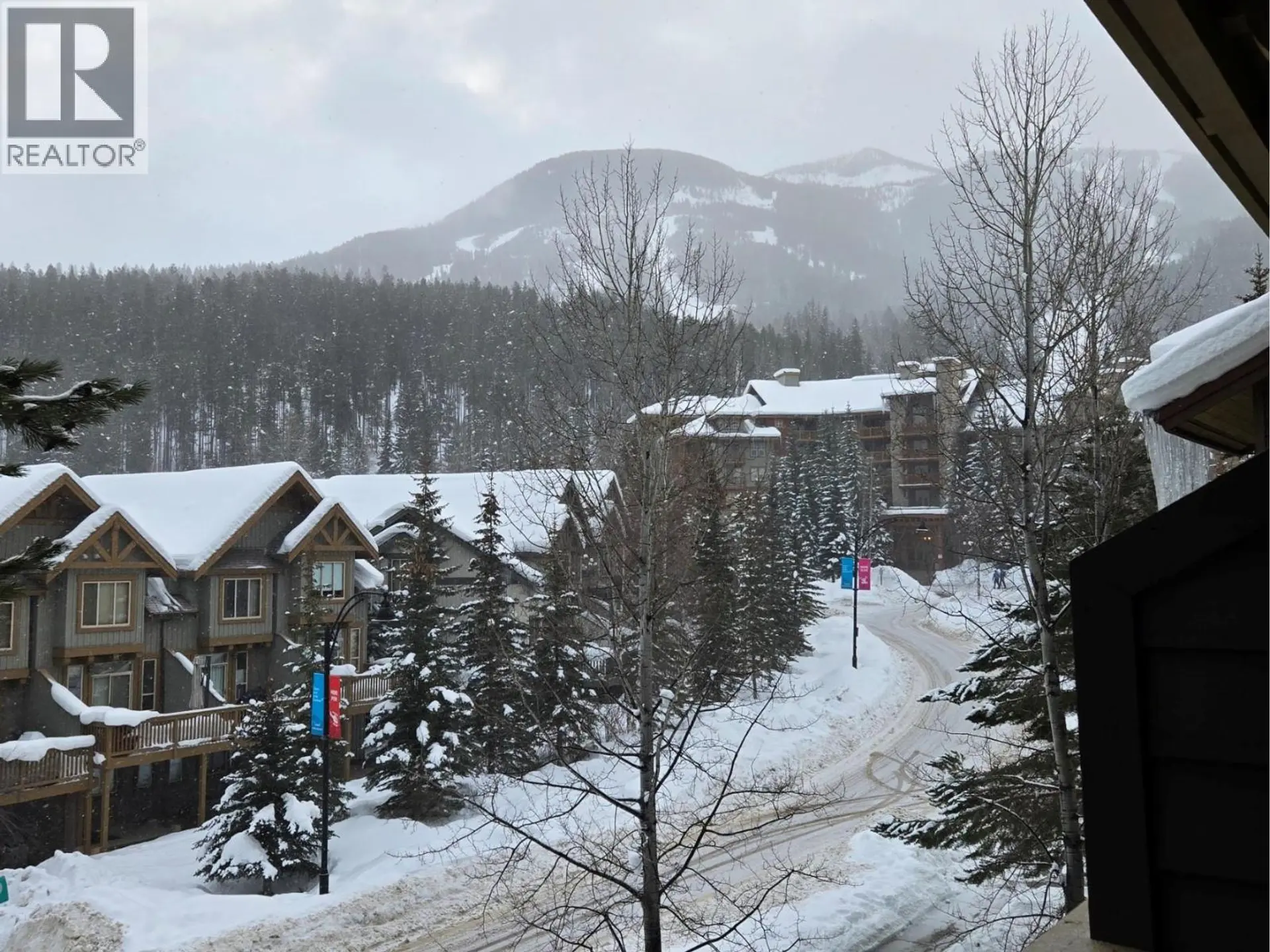 Property at #406 2070 SUMMIT DRIVE, Panorama, BC