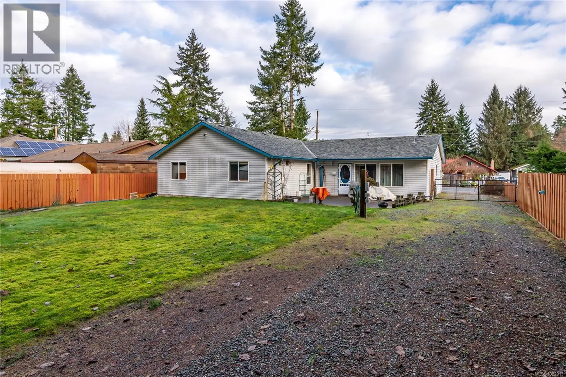 Property at 8955 MCLAREY AVE, Black Creek, BC