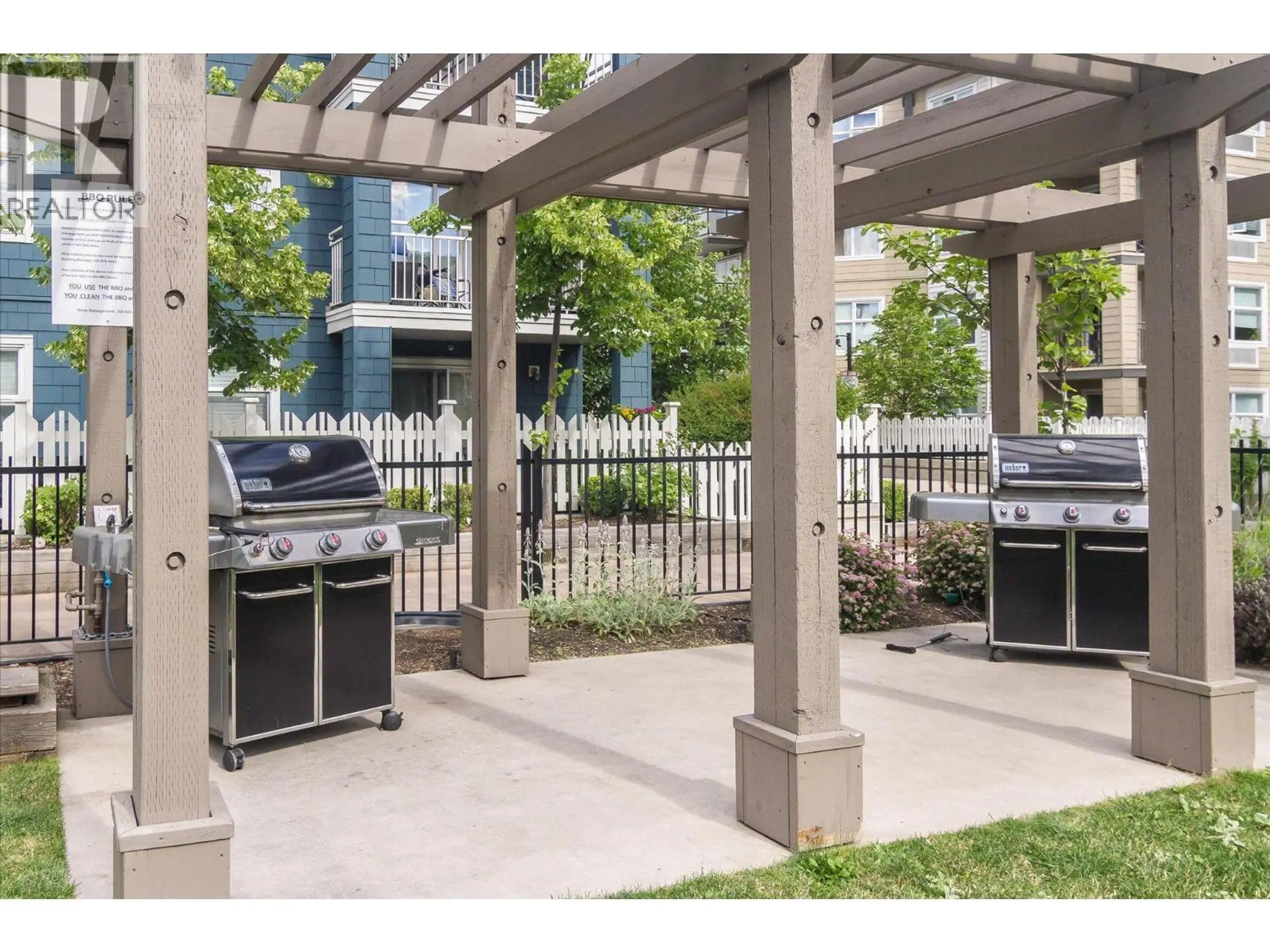 Property at #404 571 YATES ROAD, Kelowna, BC