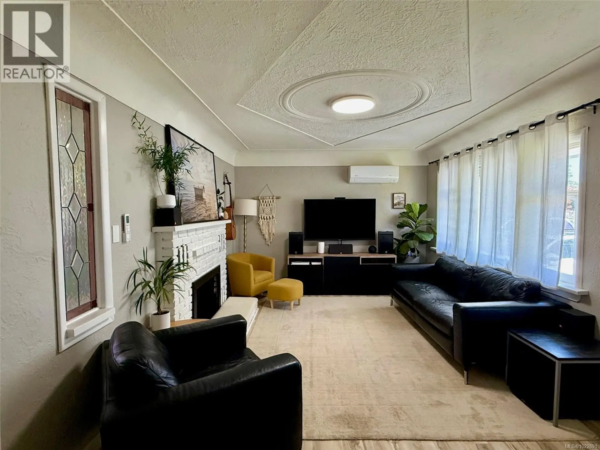 Property at 3350 WASCANA ST, Saanich, BC