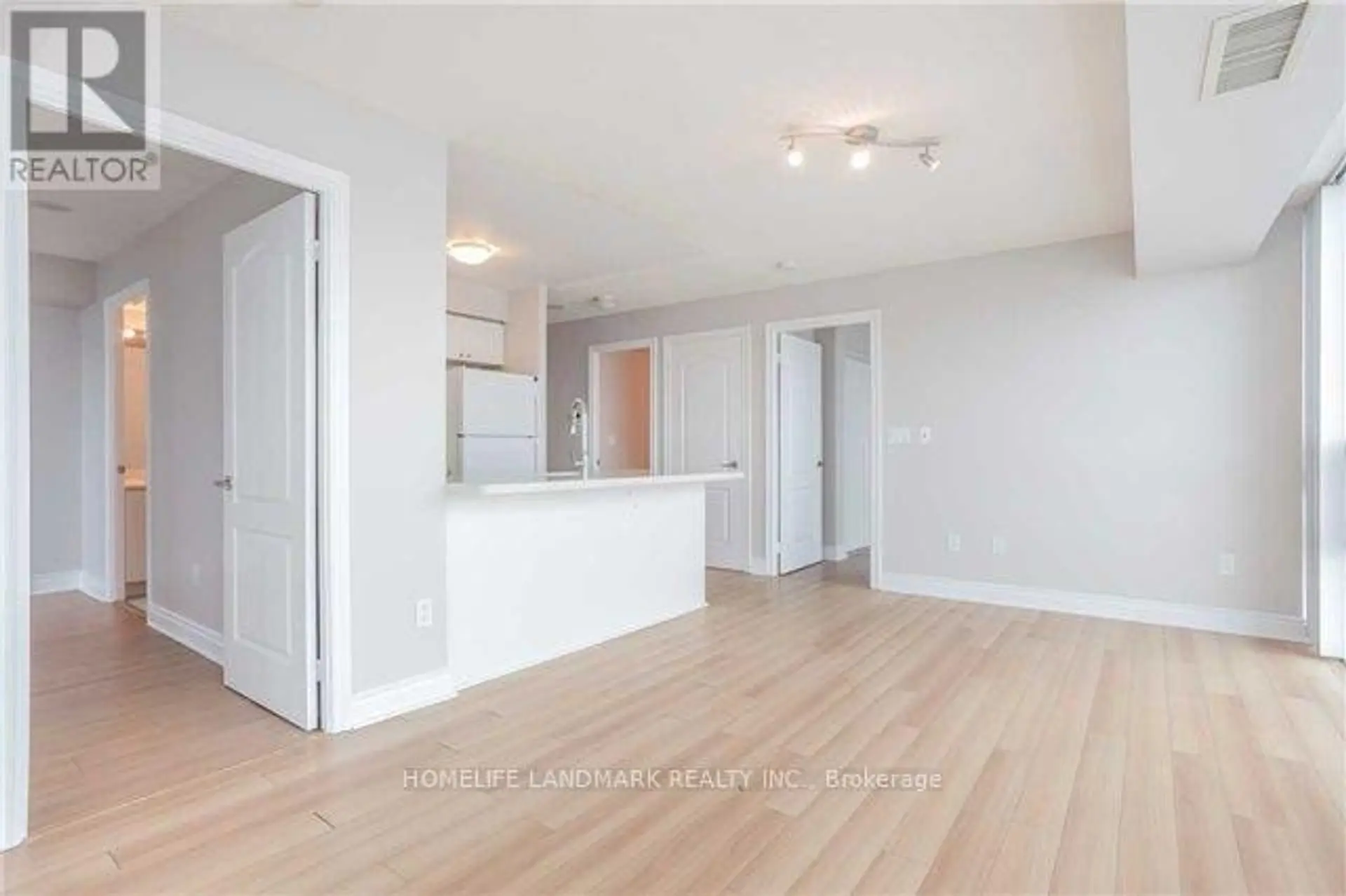 #1404 50 BRIAN HARRISON WAY - Image 10