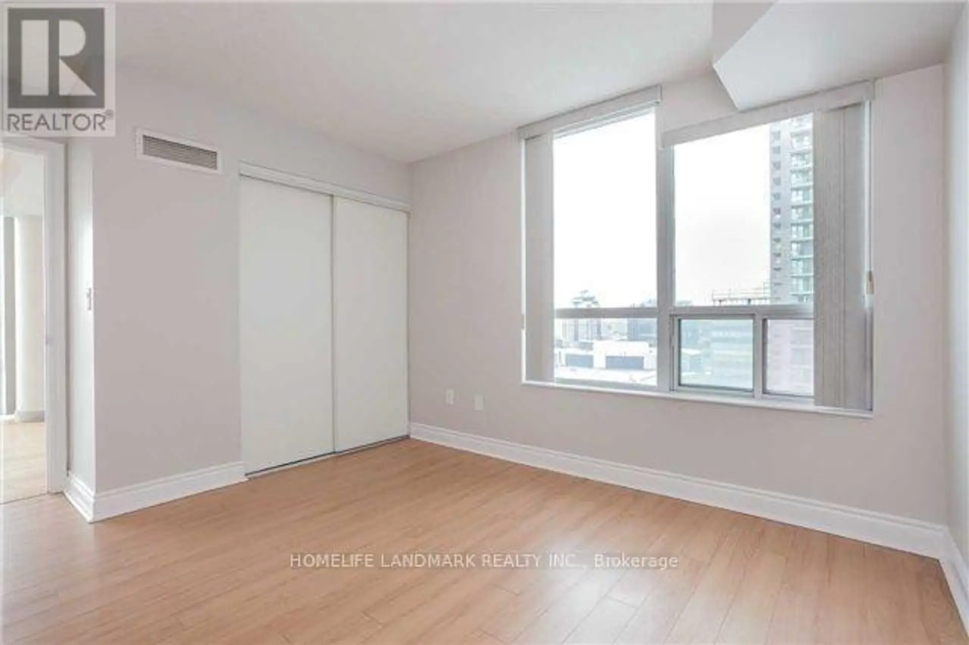 #1404 50 BRIAN HARRISON WAY - Image 7