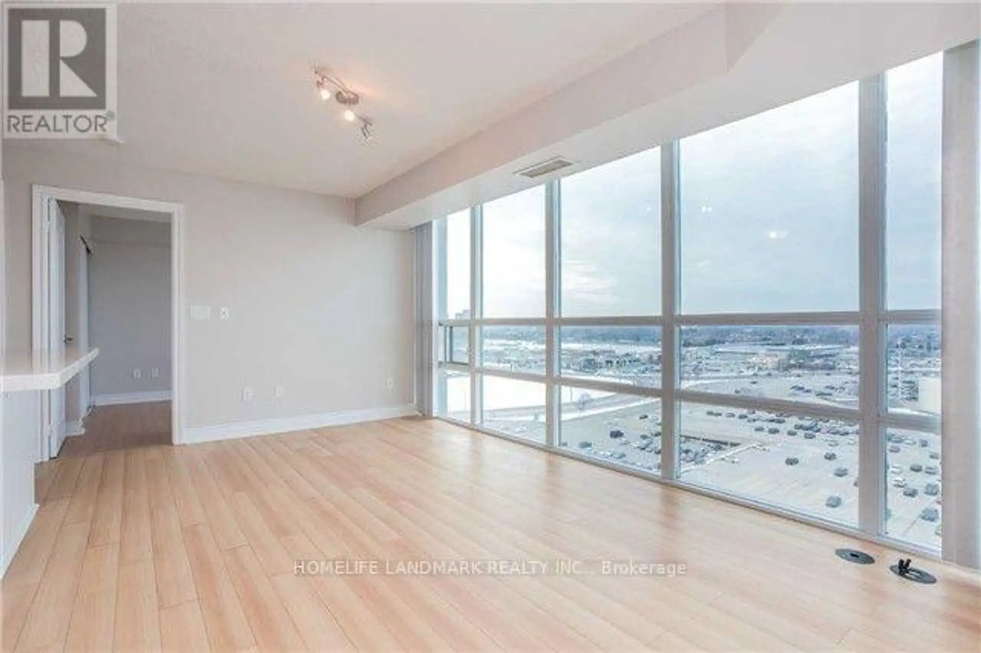 #1404 50 BRIAN HARRISON WAY - Image 9
