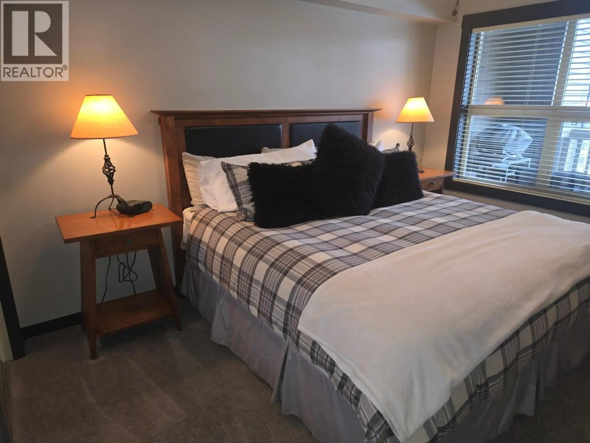 Property at #303 2070 SUMMIT DRIVE, Panorama, BC