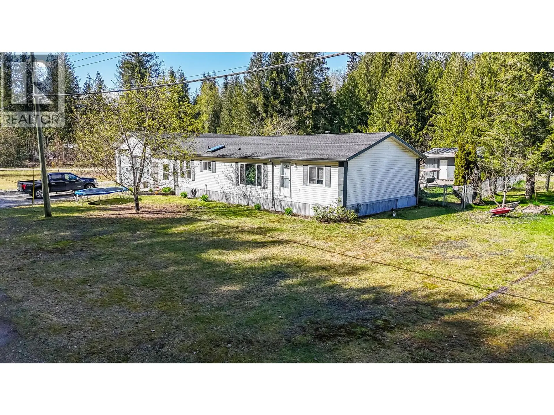 Property at 1740 ILLECILLEWAET ROAD, Revelstoke, BC