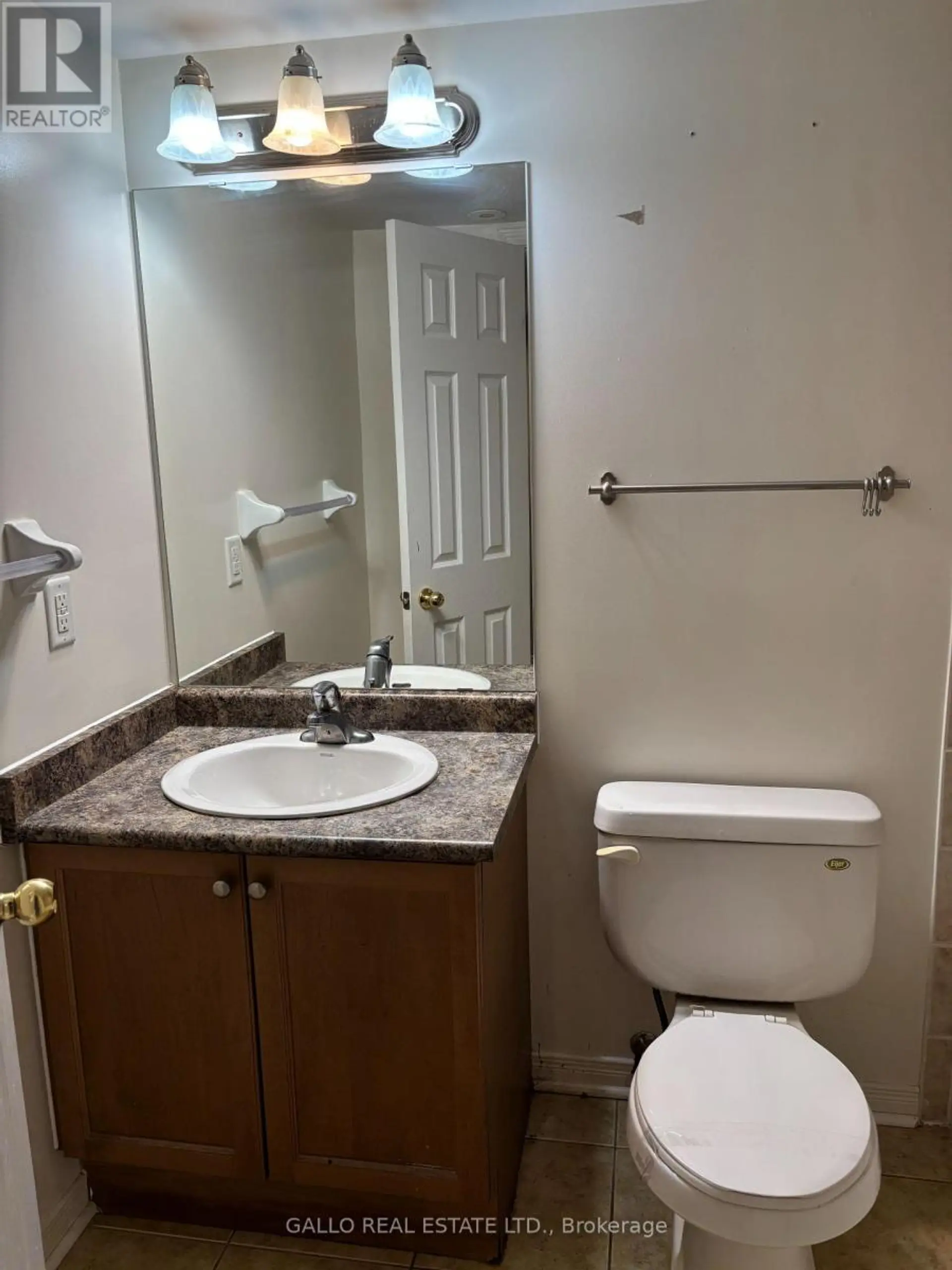 #86 2245 BUR OAK AVENUE - Image 15
