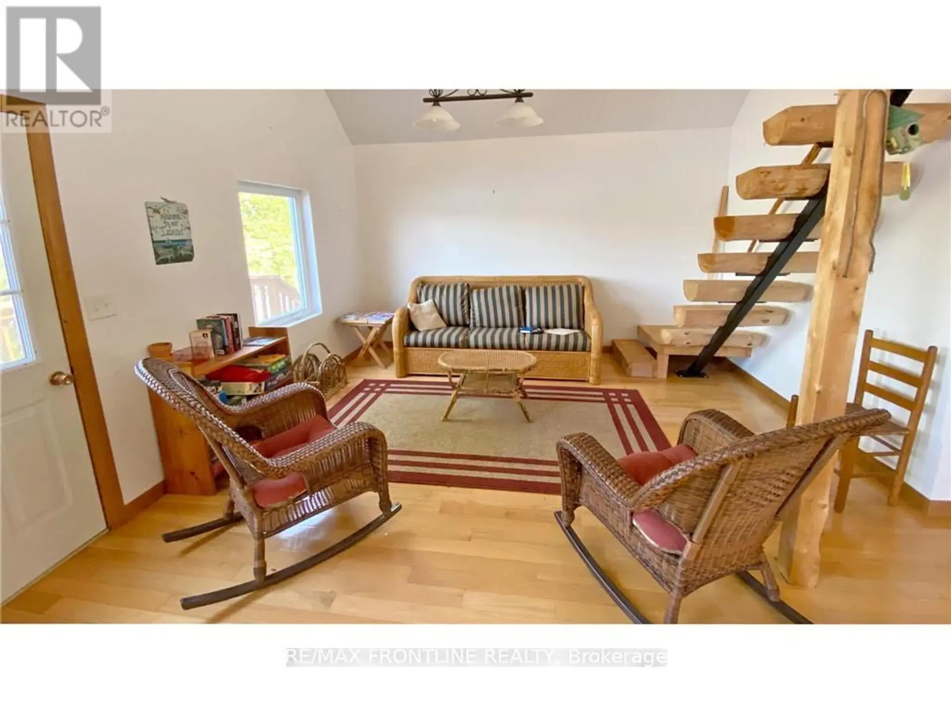 561 GRACEYS - Image 13
