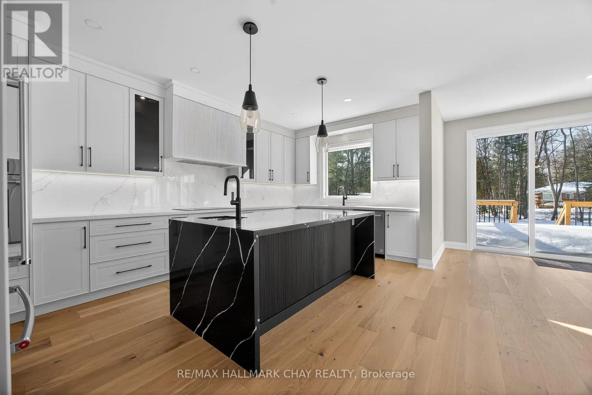 86 37TH STREET N - Image 6