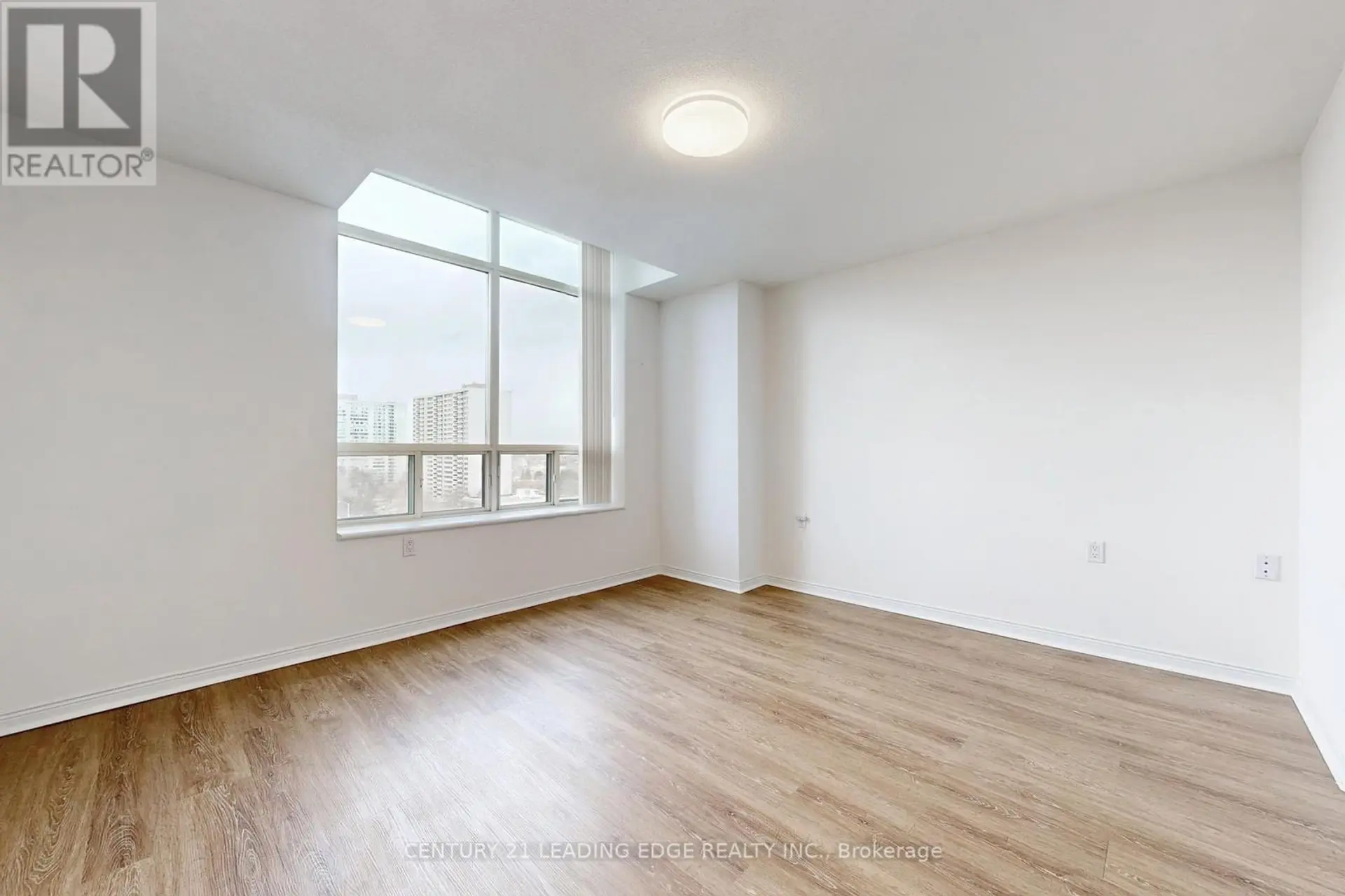 #1202 2800 WARDEN AVENUE - Image 10