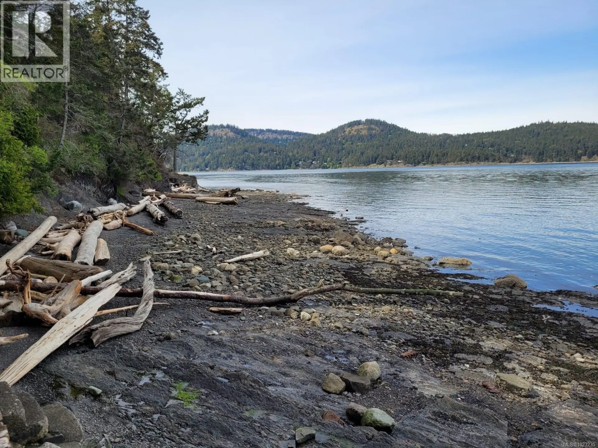 Property at 4218 ARMADALE RD, Pender Island, BC
