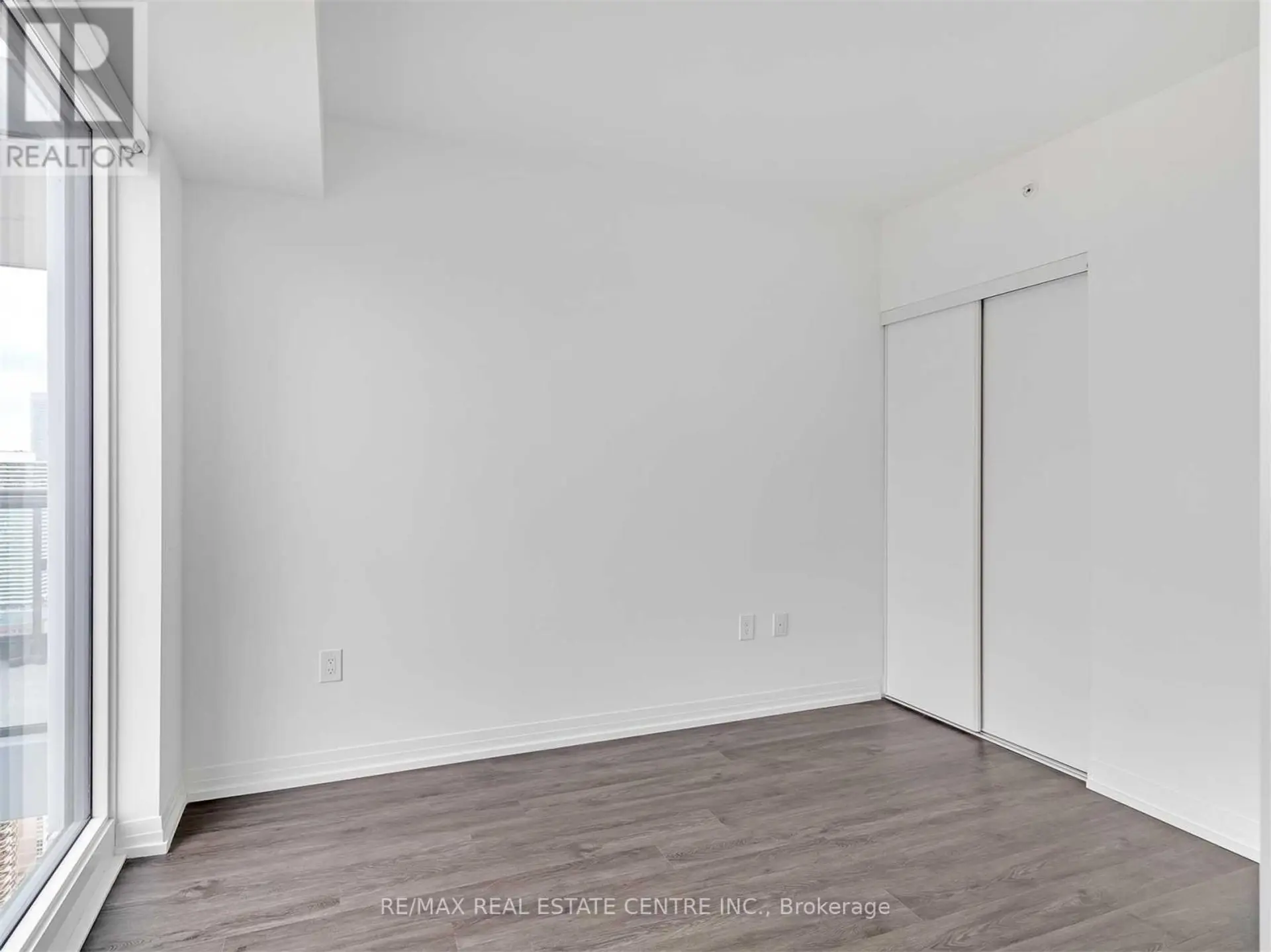 #4709 251 JARVIS STREET - Image 11