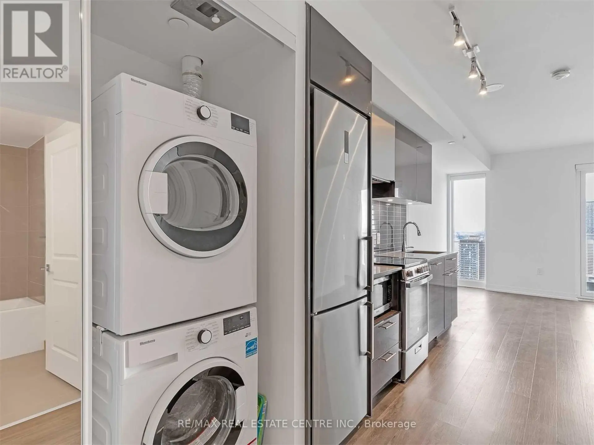 #4709 251 JARVIS STREET - Image 15