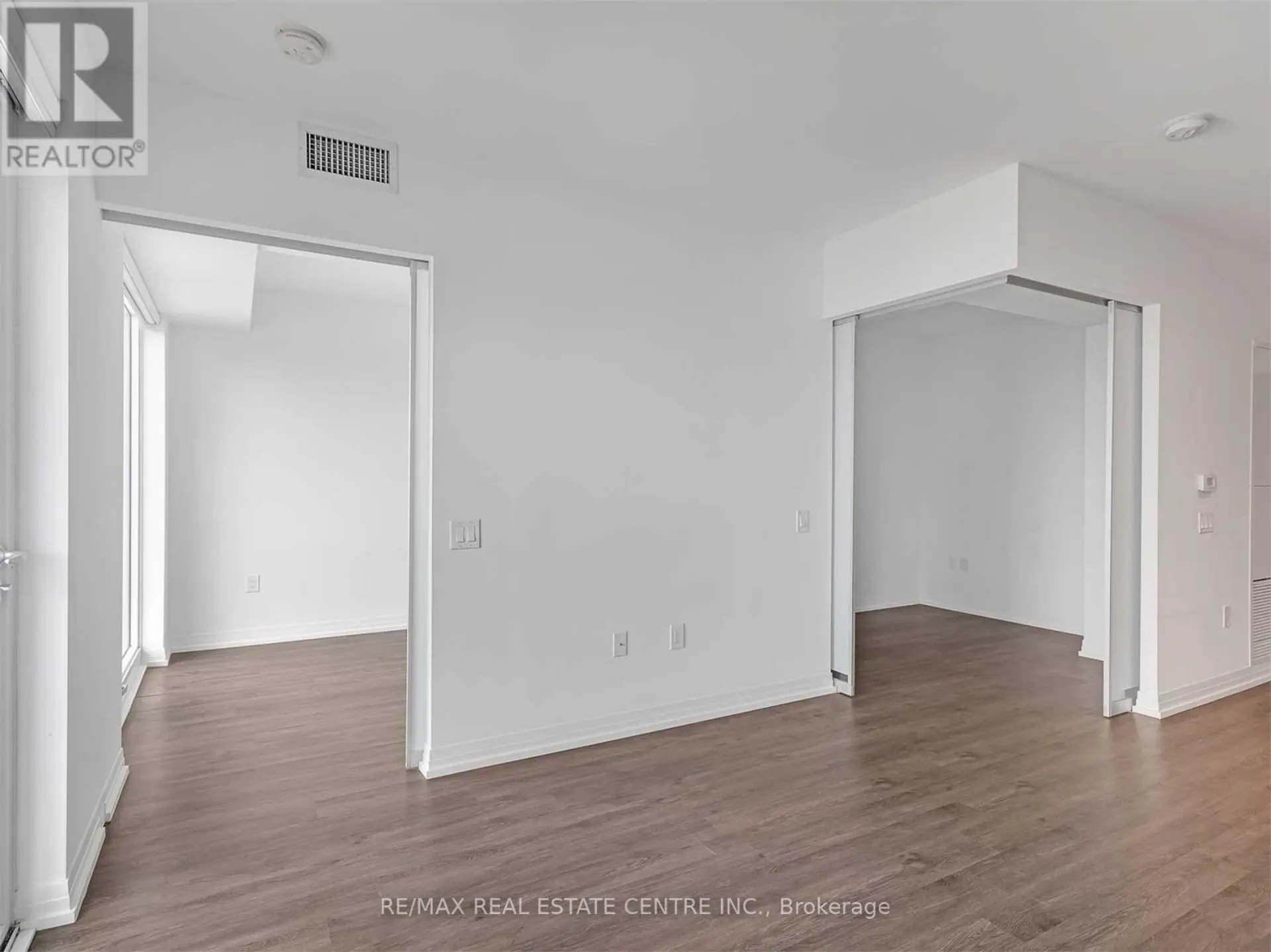 #4709 251 JARVIS STREET - Image 9
