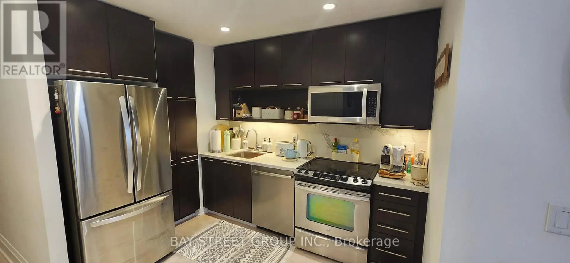 #615 100 HARRISON GARDEN BOULEVARD - Image 4