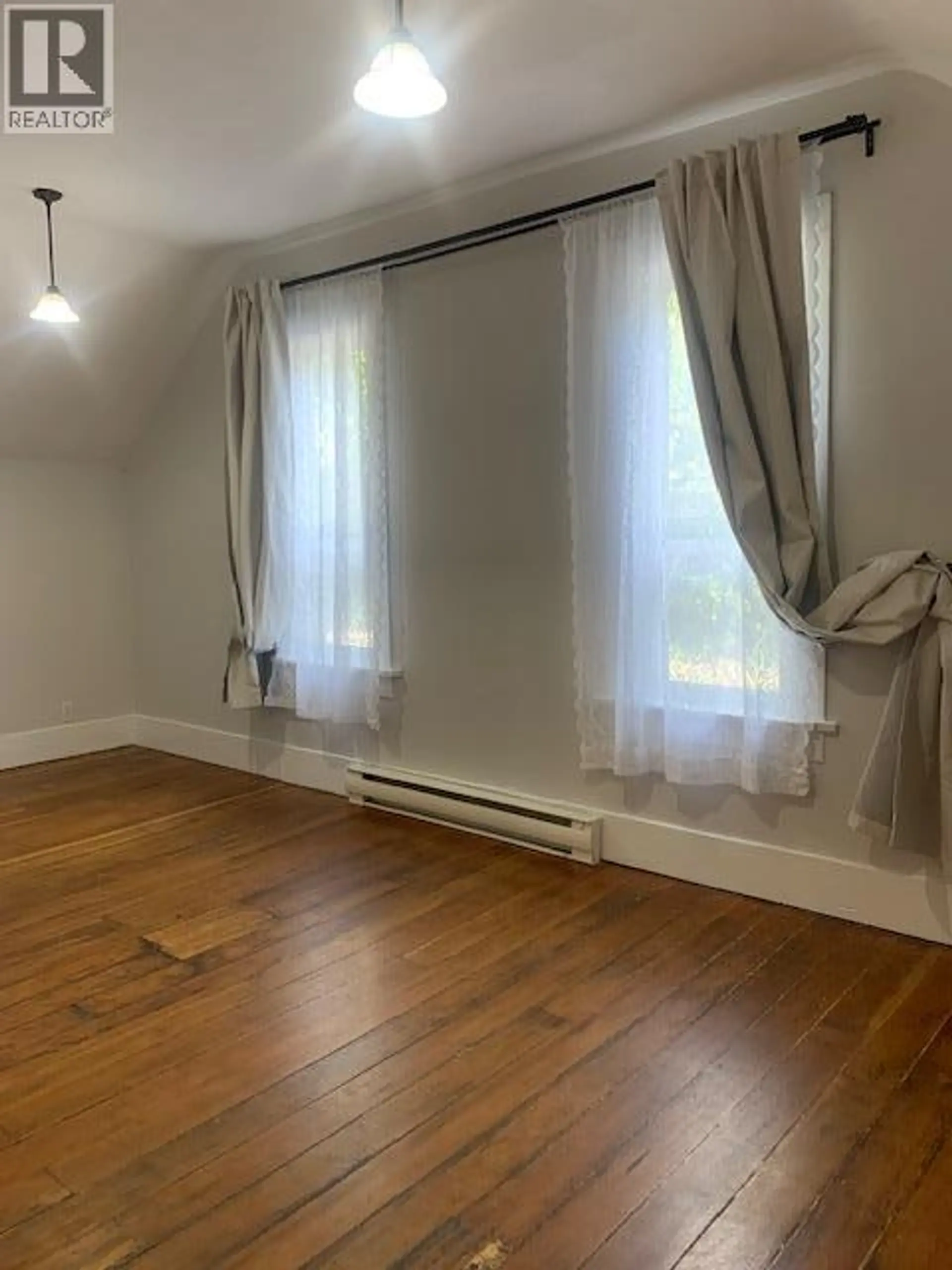 Property at 915 FRONT STREET, Nelson, BC