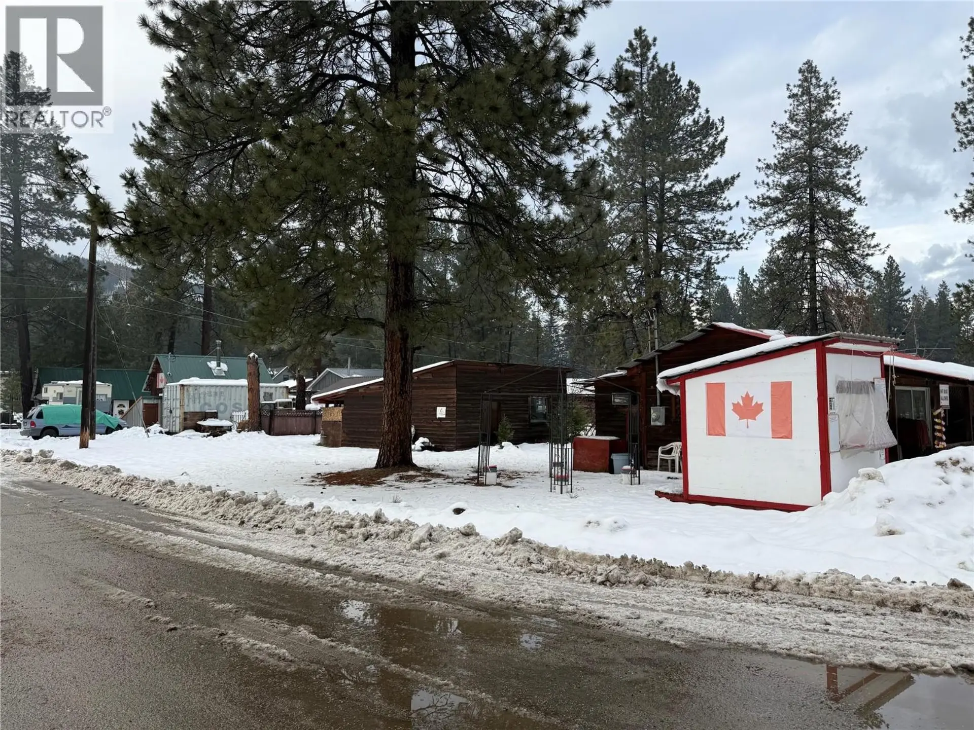 Property at 5861 33 HIGHWAY, Beaverdell, BC