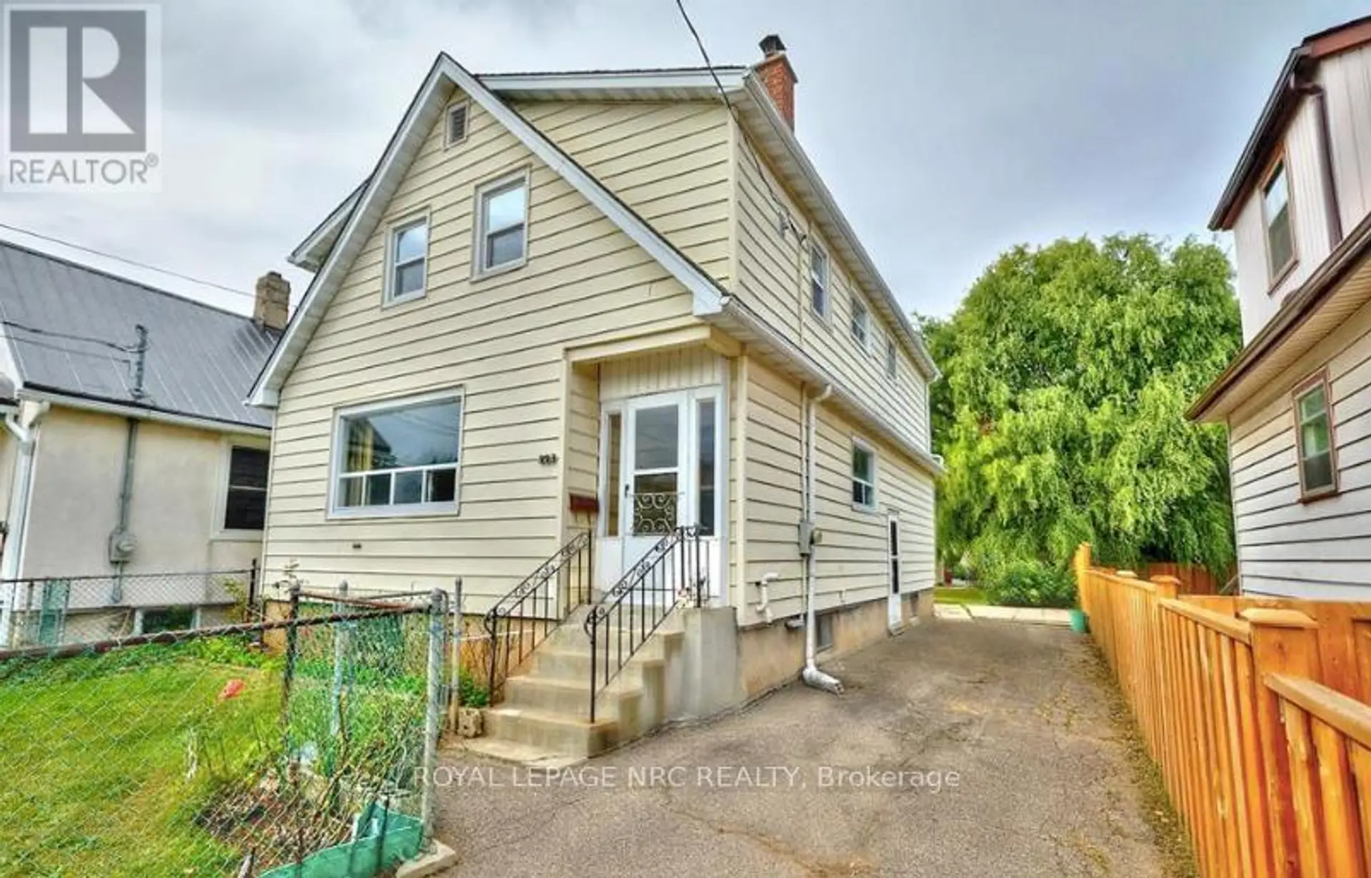 223 NIAGARA STREET - Image 11