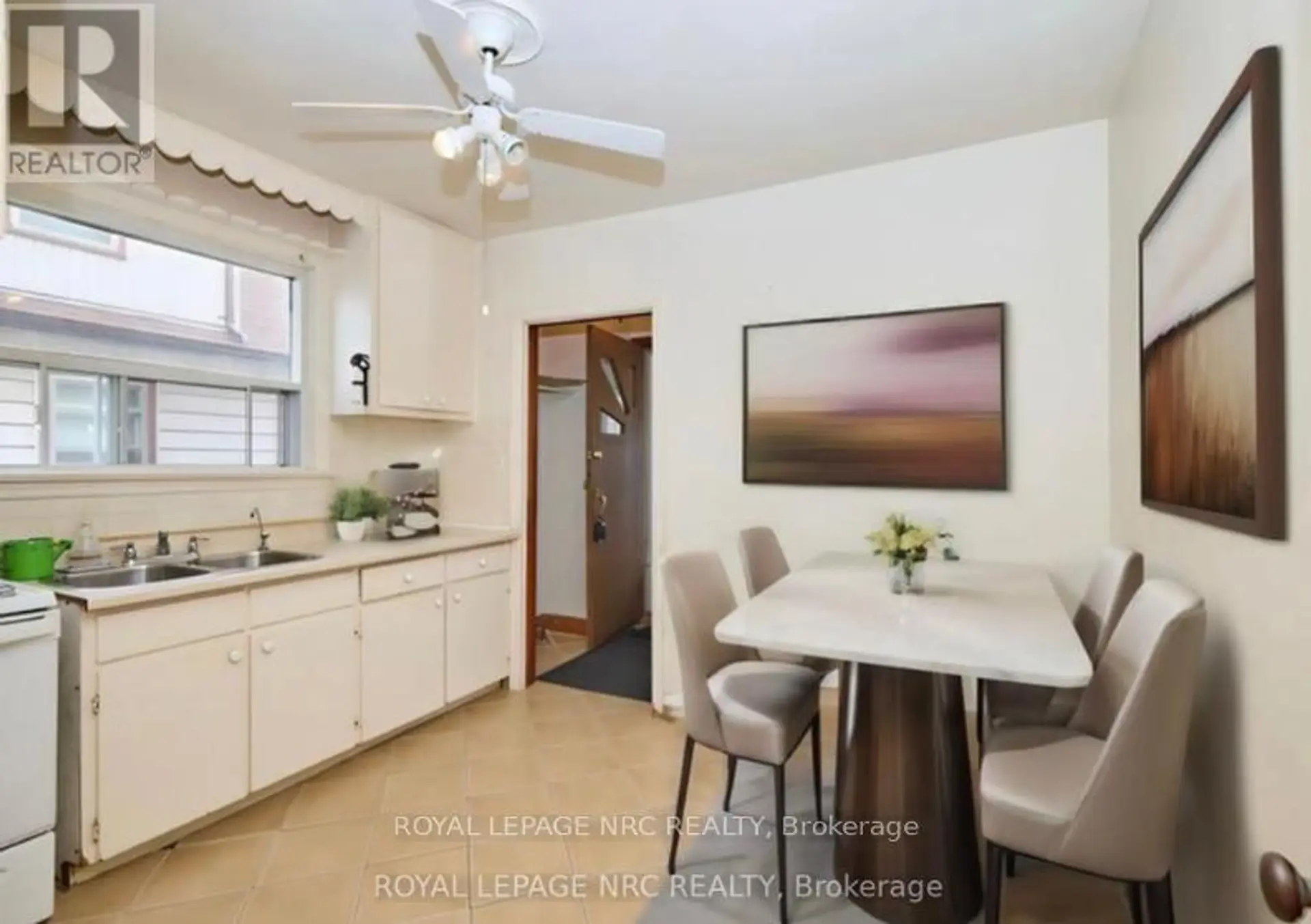 223 NIAGARA STREET - Image 2