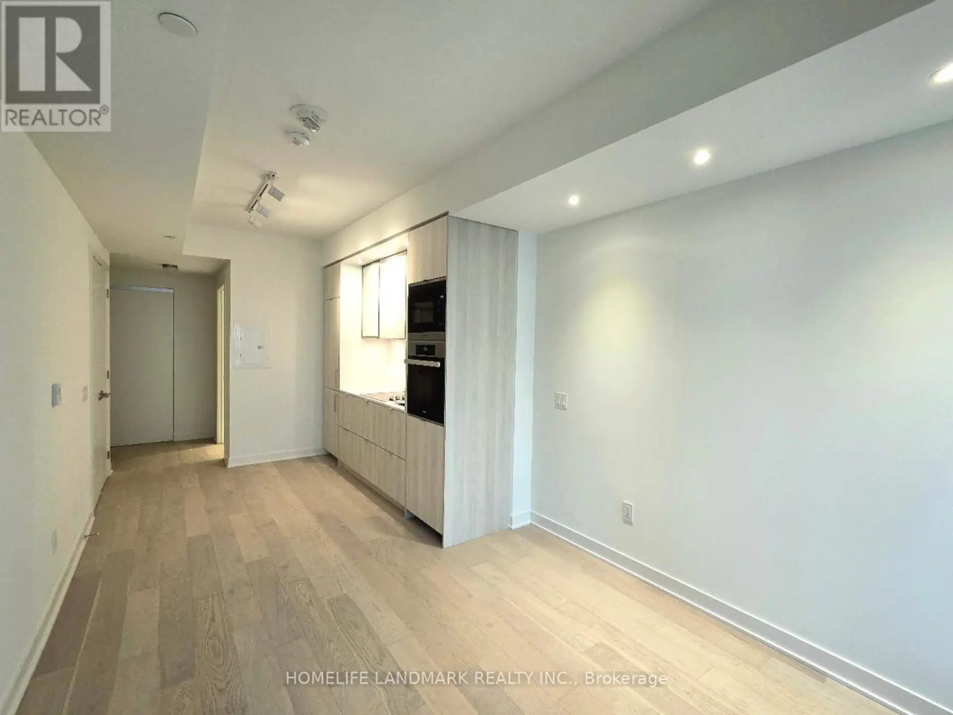 #1108 11 YORKVILLE AVENUE - Image 7