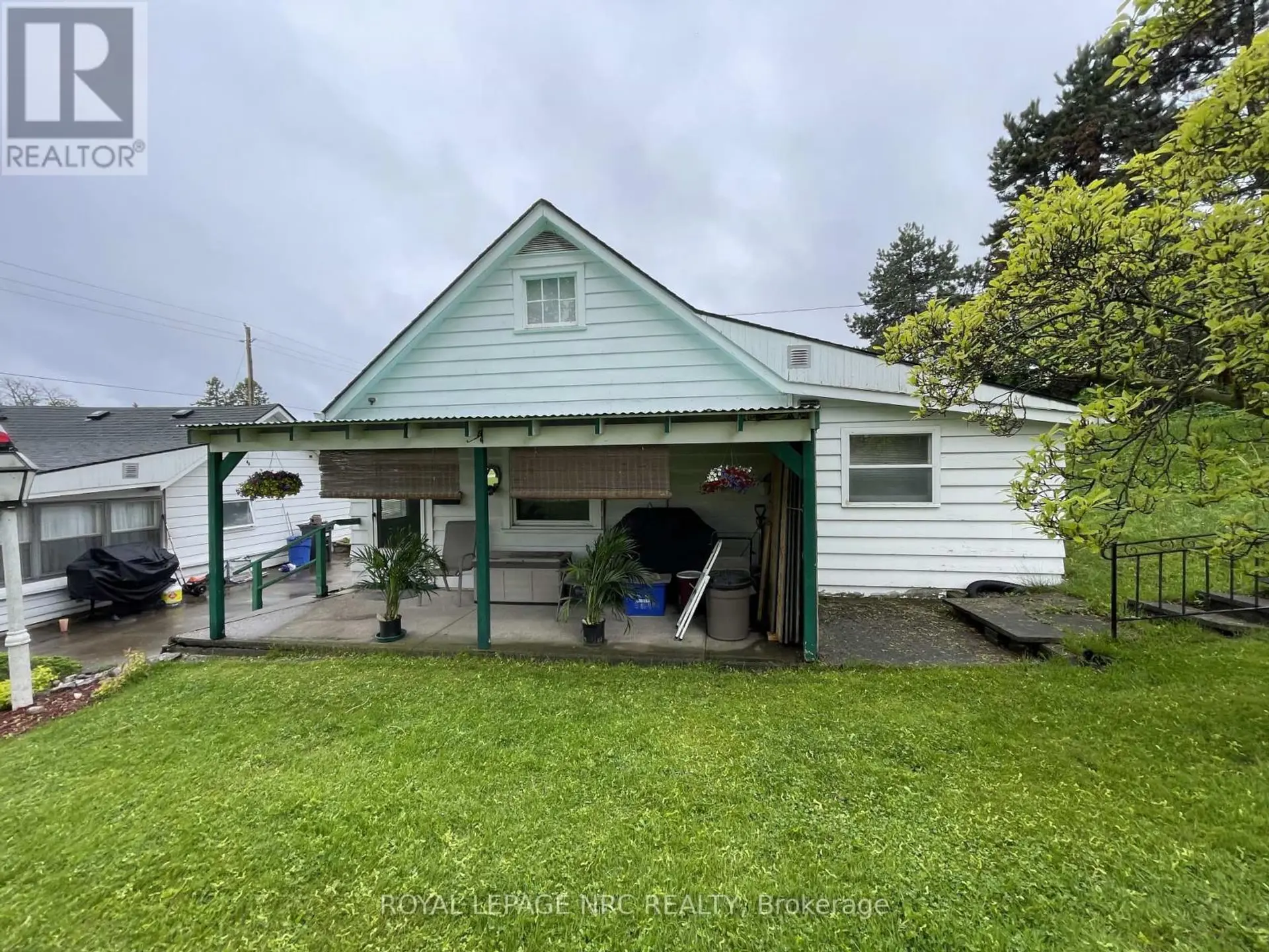 166 LAKESHORE ROAD - Image 1