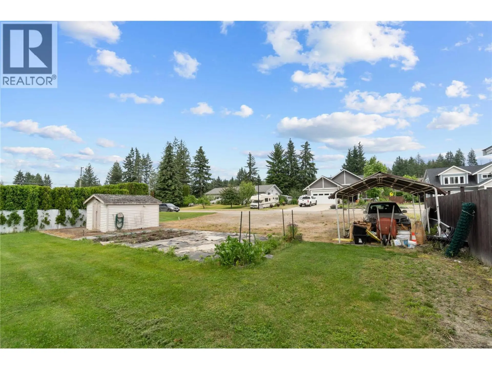 Property at 1081 23 STREET SE, Salmon Arm, BC
