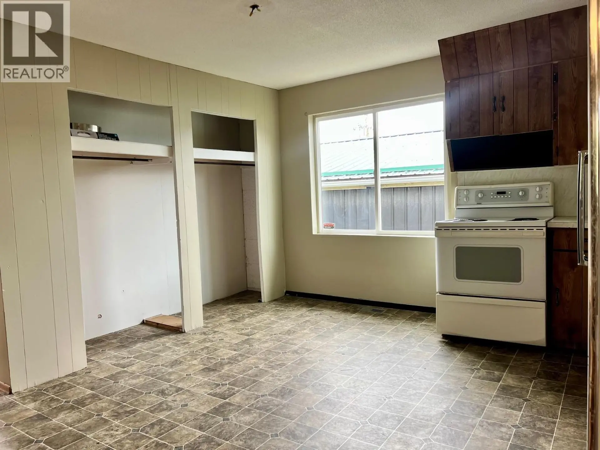 Property at 141 15TH AVENUE N, Creston, BC