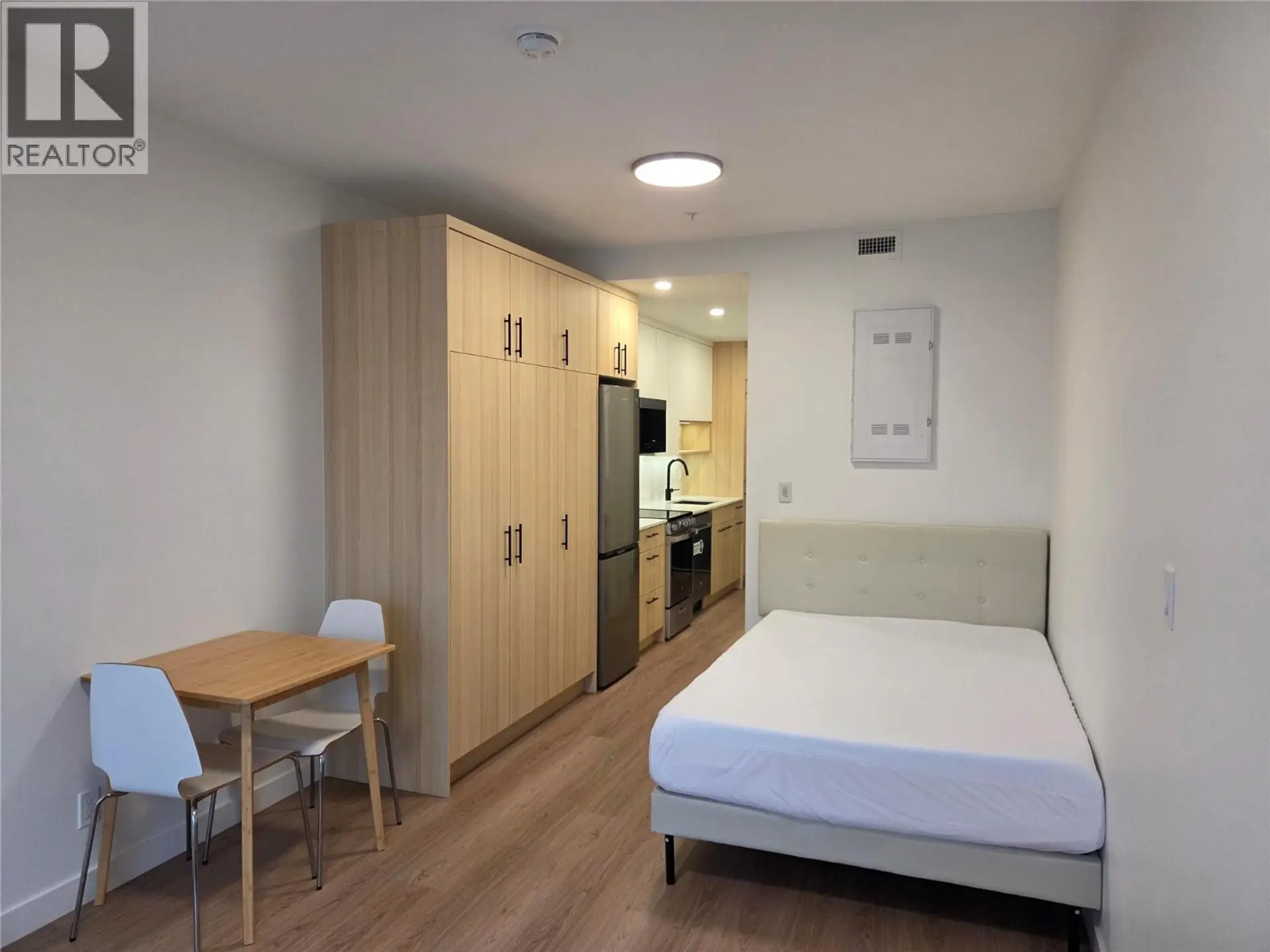 Property at #213 1380 PRIDHAM AVENUE, Kelowna, BC