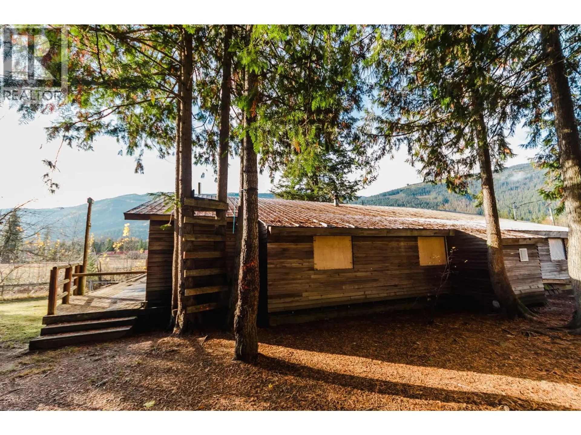 Property at 3974 MALAKWA STATION ROAD, Malakwa, BC