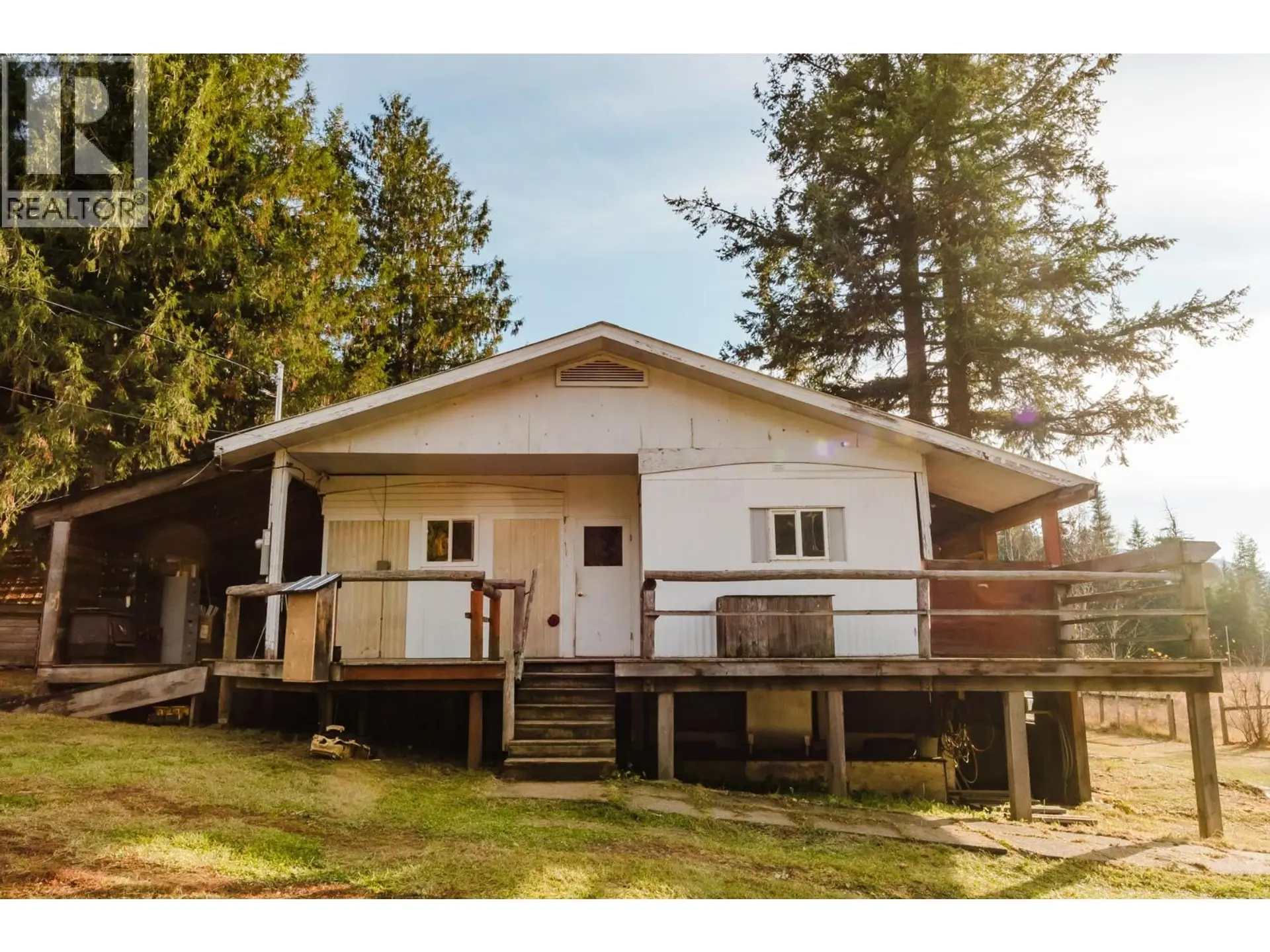 Property at 3974 MALAKWA STATION ROAD, Malakwa, BC