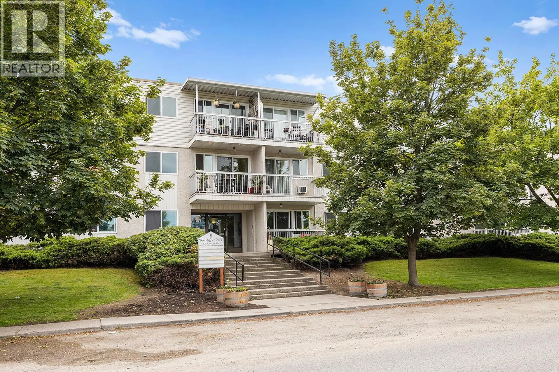 Property at #203 625 Rowcliffe Avenue, Kelowna, BC