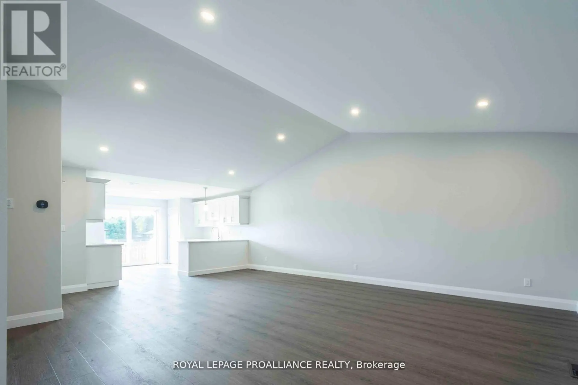 20 CLAYTON JOHN AVENUE - Image 3