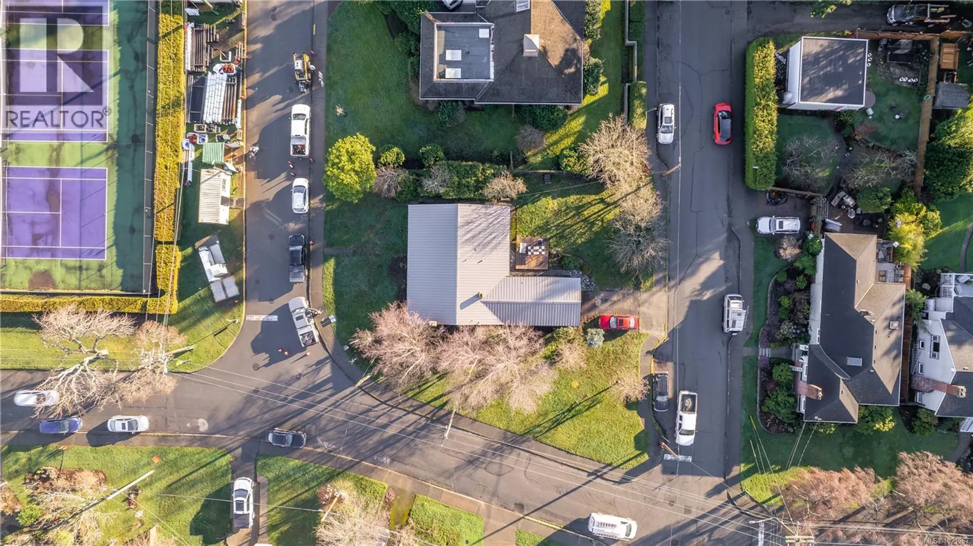 Property at 2409 CURRIE RD, Oak Bay, BC