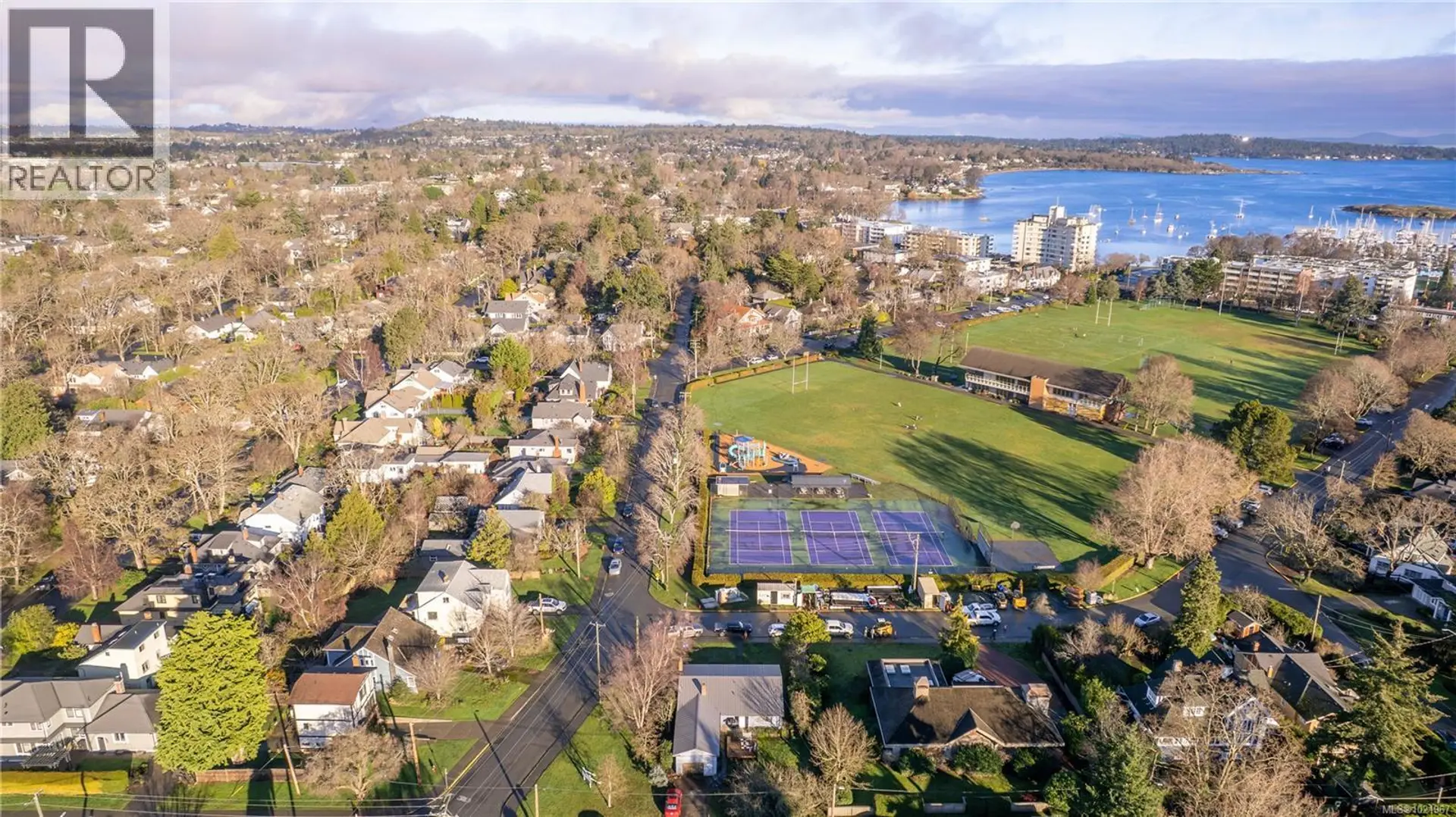 Property at 2409 CURRIE RD, Oak Bay, BC