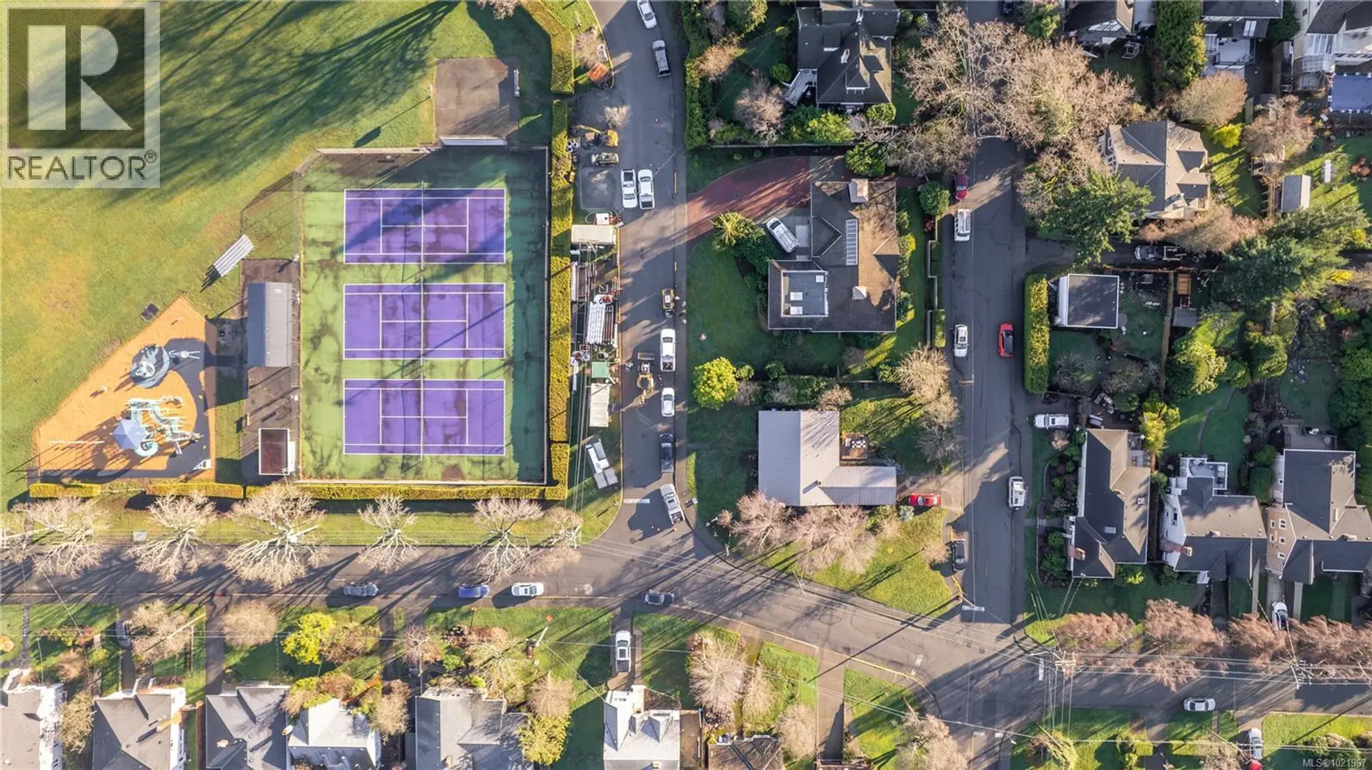 Property at 2409 CURRIE RD, Oak Bay, BC