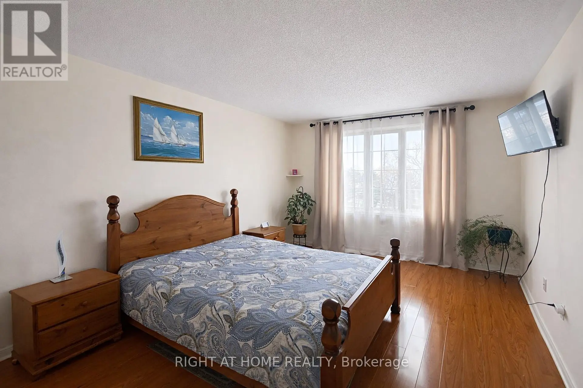 4 FOREST RUN BOULEVARD - Image 13