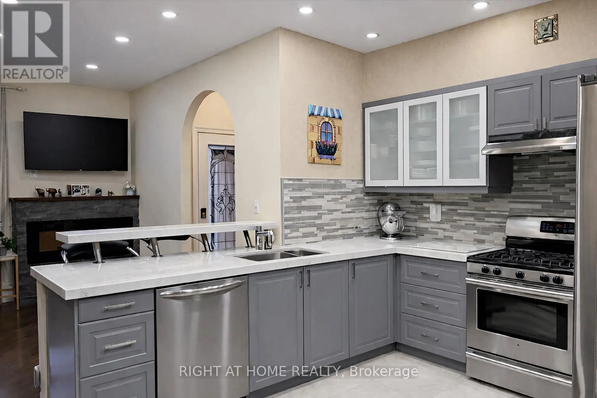 4 FOREST RUN BOULEVARD - Image 6
