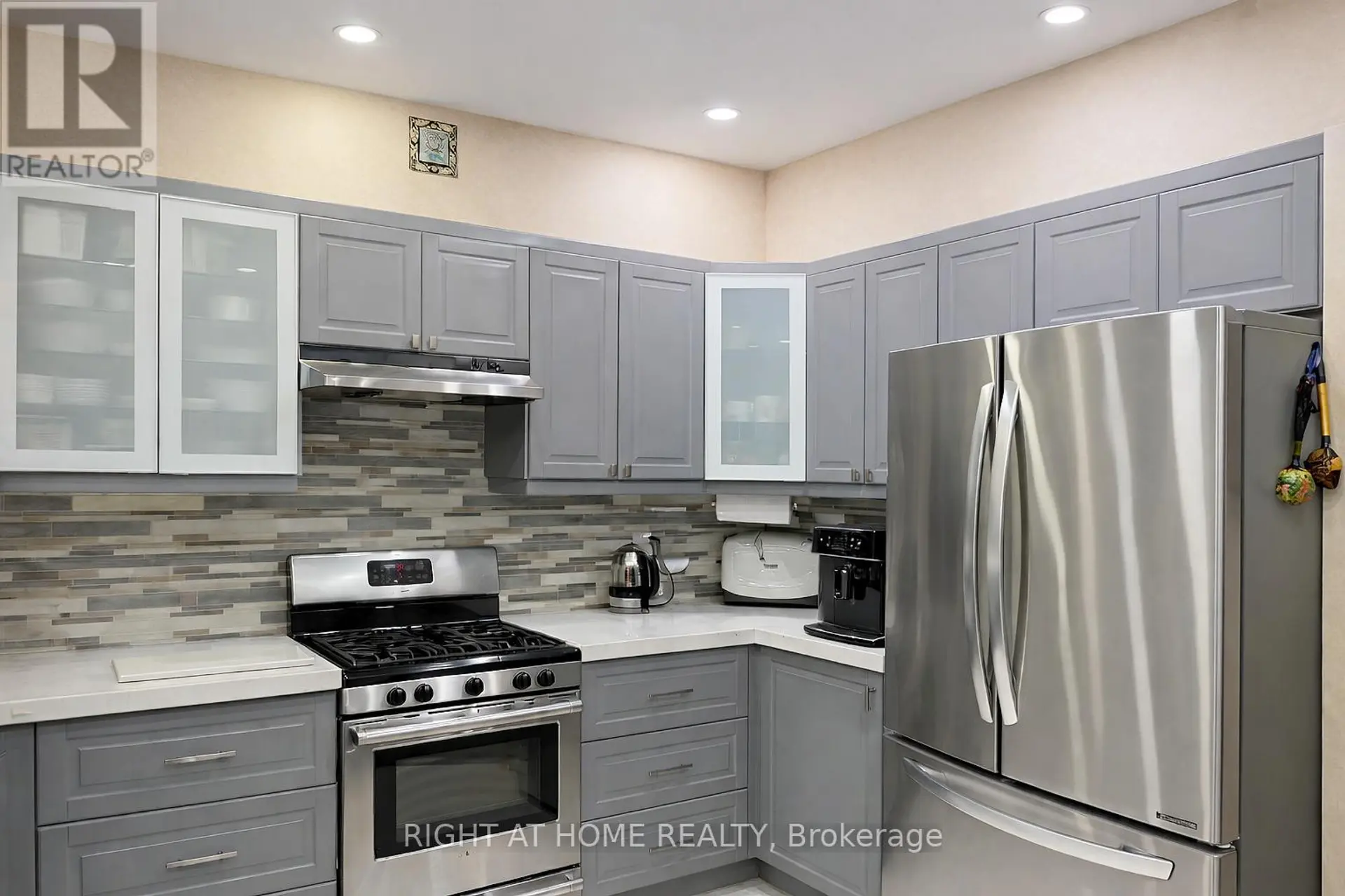 4 FOREST RUN BOULEVARD - Image 7
