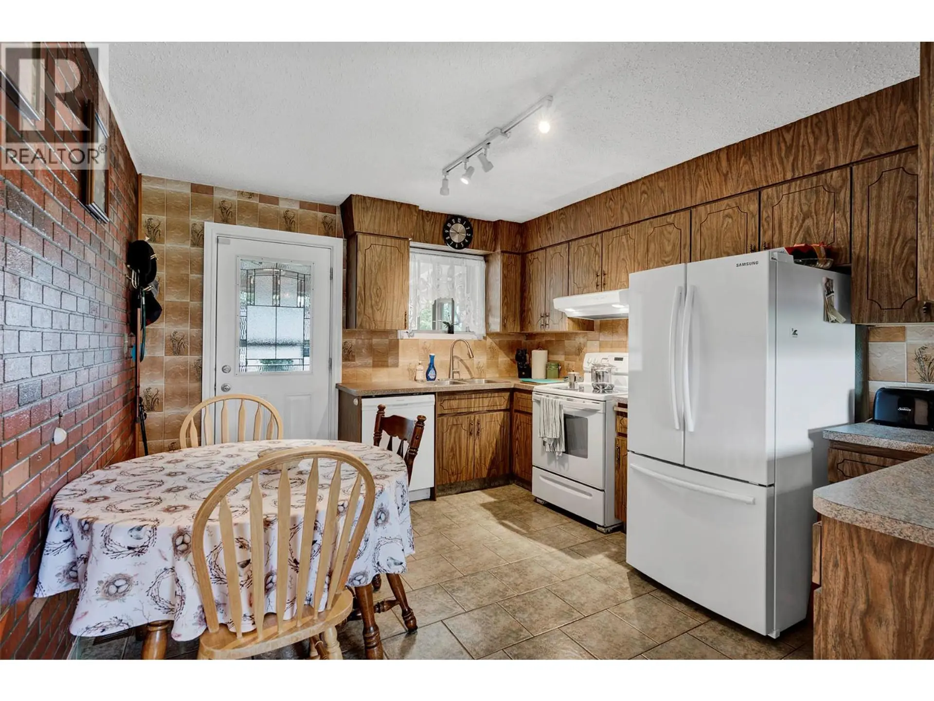 Property at 307 HOLLY AVENUE, Kamloops, BC