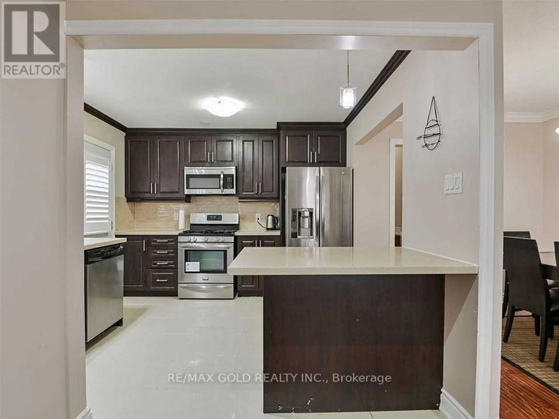67 ARCHDEKIN DRIVE S - Image 4
