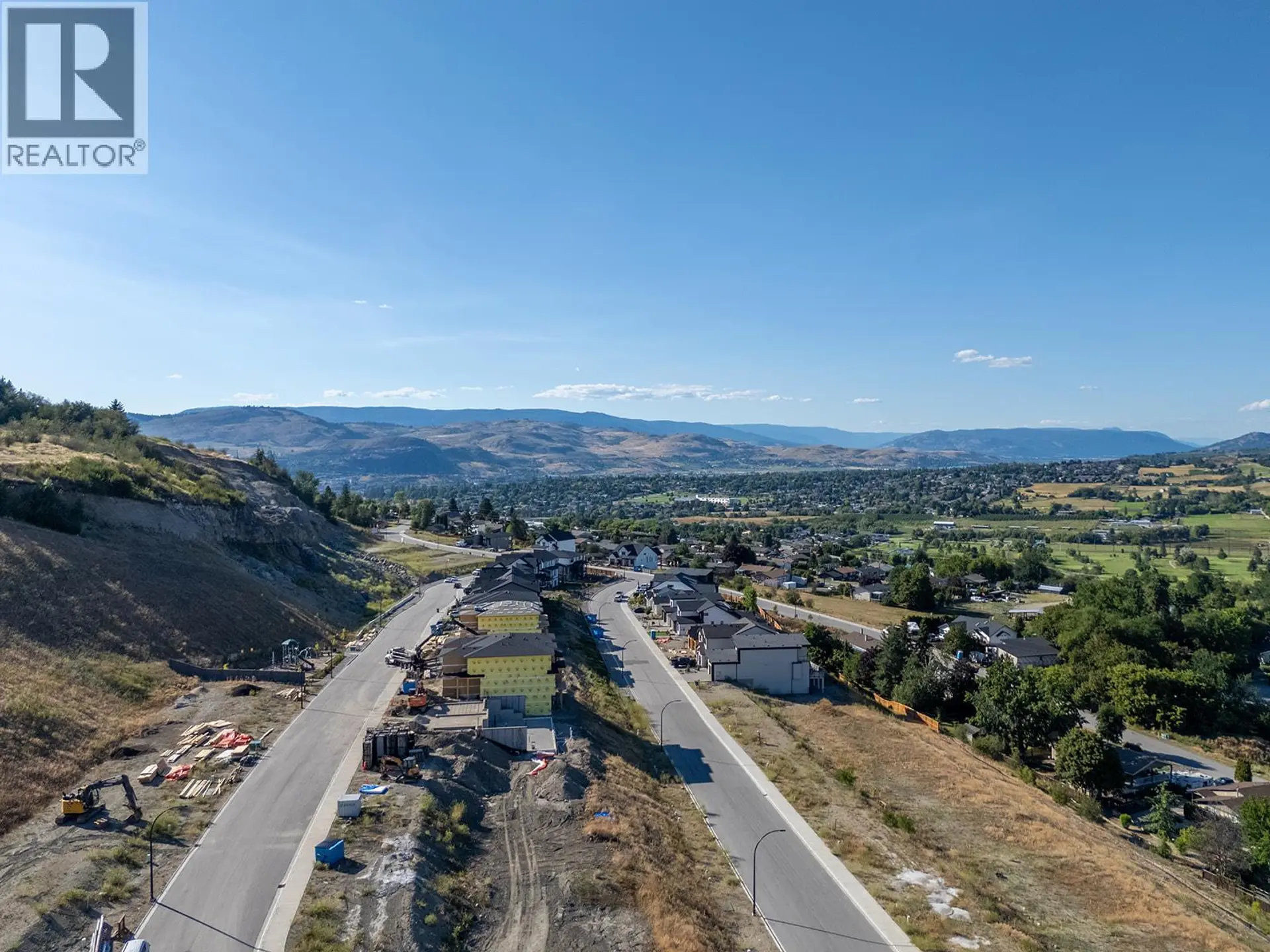 Property at 406 ARROWLEAF RISE, Coldstream, BC