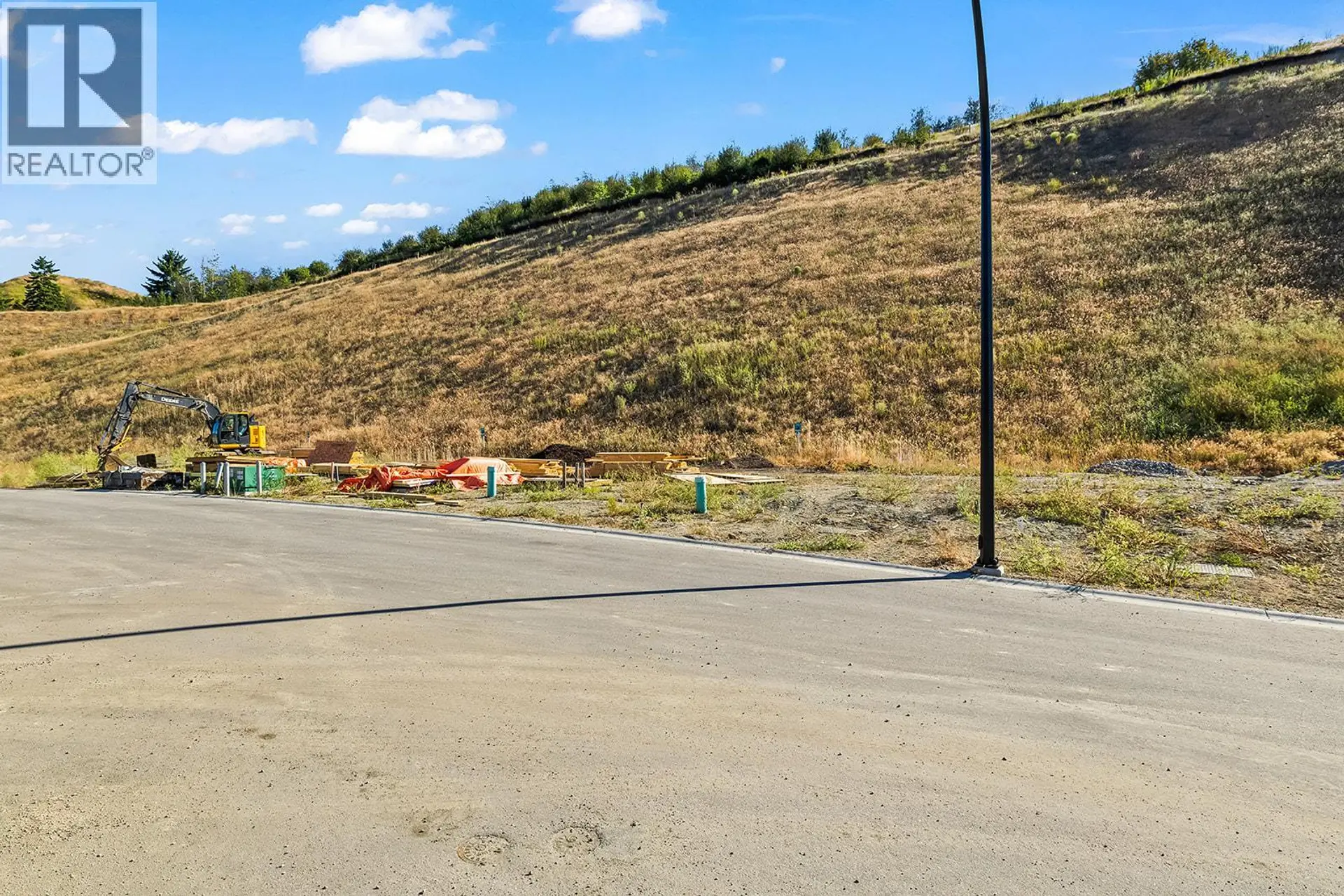 Property at 406 ARROWLEAF RISE, Coldstream, BC