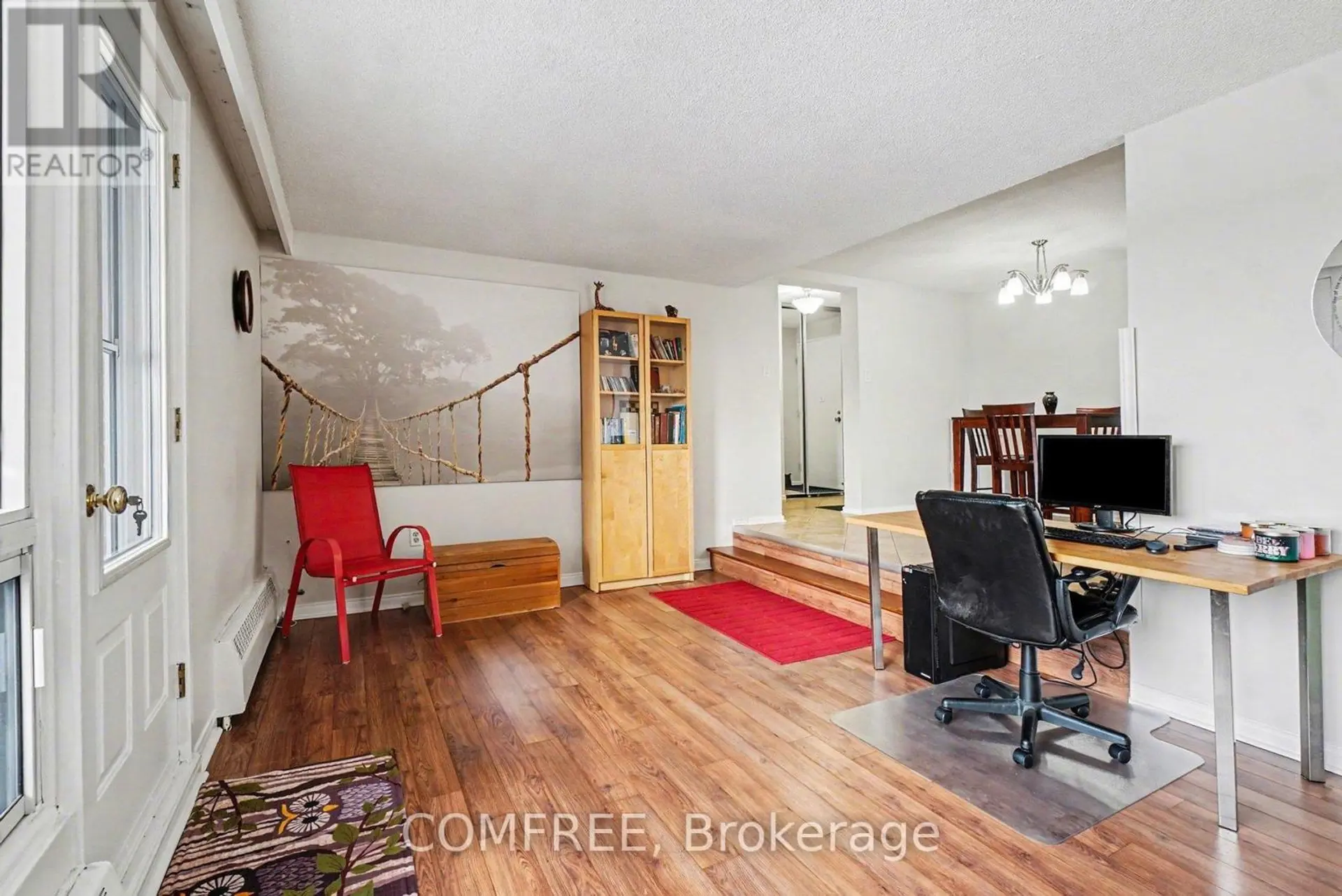 #817 915 ELMSMERE ROAD - Image 3