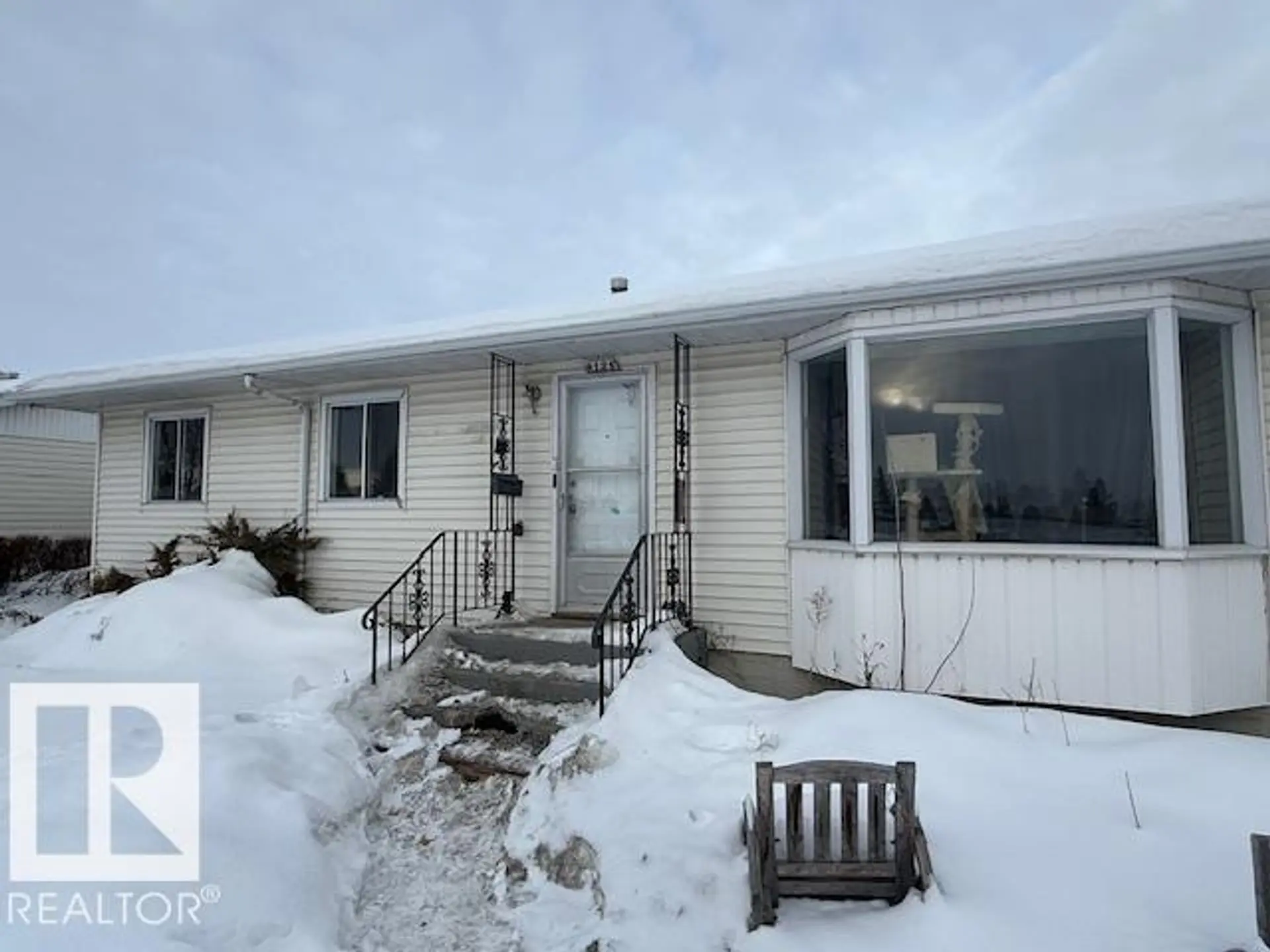 9128 129B AVENUE NW - Image 5