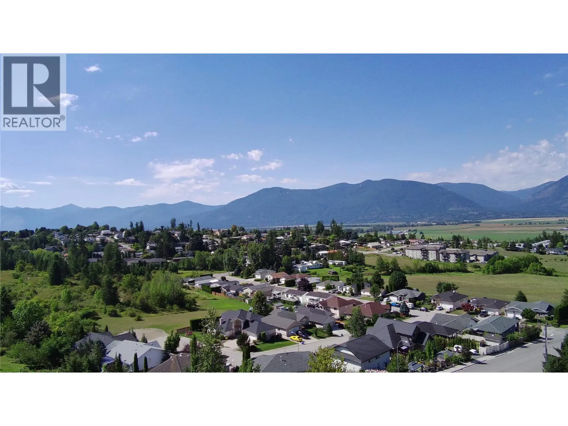 Property at 1108 12TH AVENUE N, Creston, BC