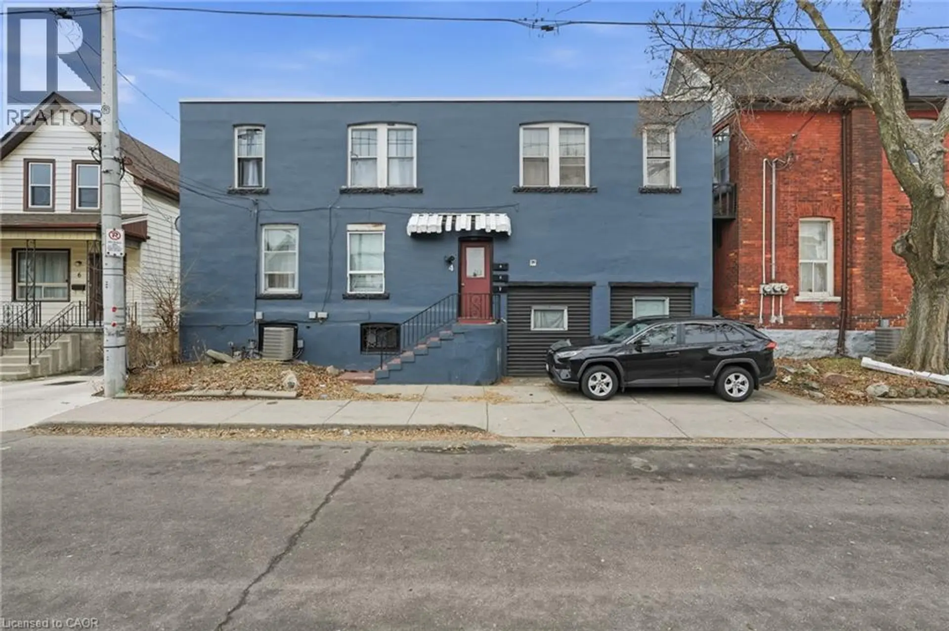 4 ROSEMONT AVENUE - Image 1