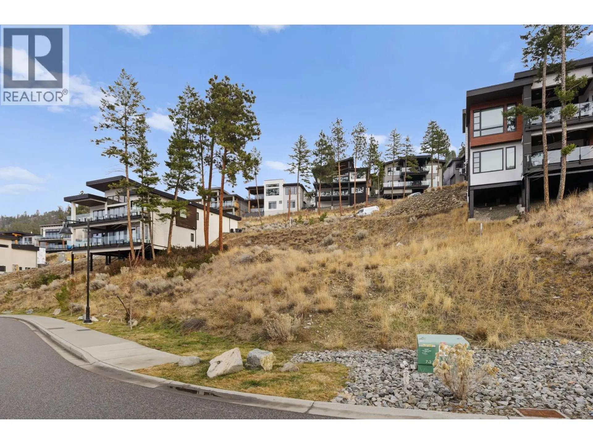 Property at 3332 BLACK PINE LANE, Kelowna, BC