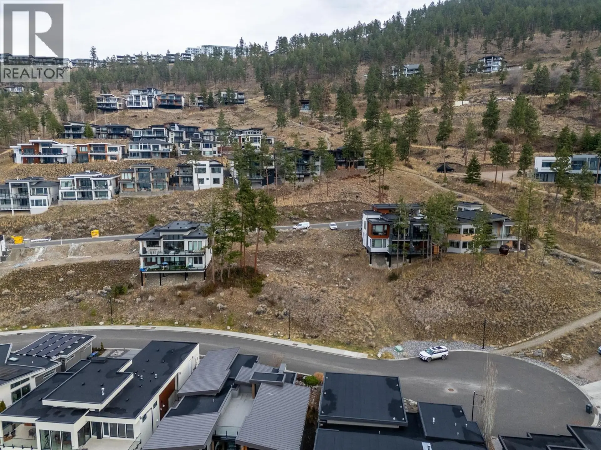 Property at 3332 BLACK PINE LANE, Kelowna, BC