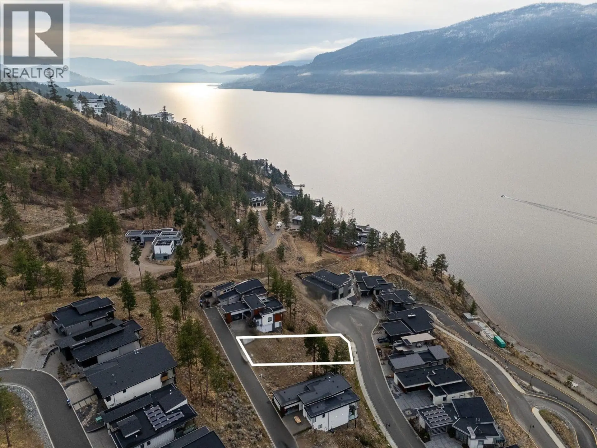 Property at 3332 BLACK PINE LANE, Kelowna, BC