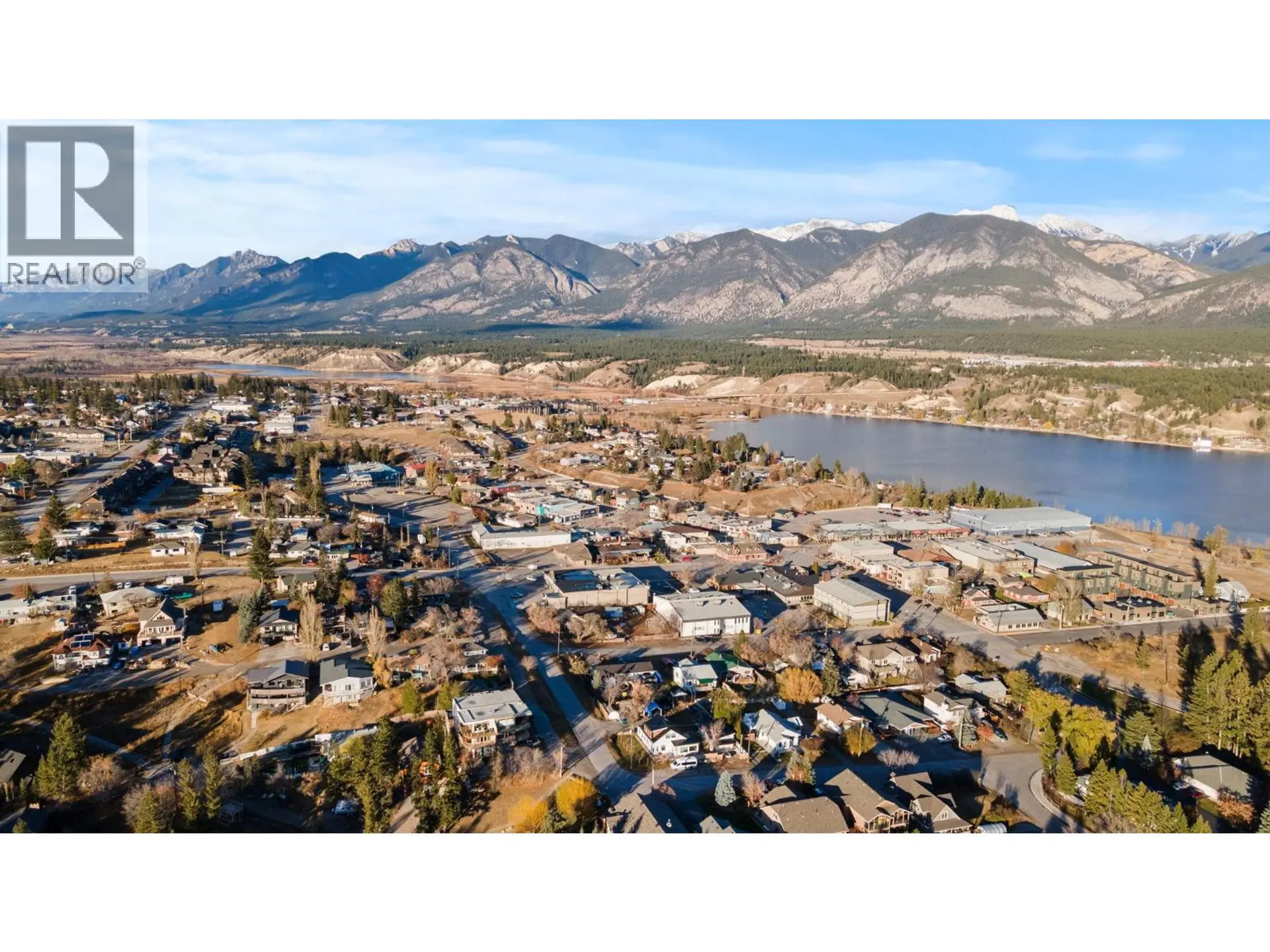 Property at 4 STODDART ESTATES DRIVE, Windermere, BC