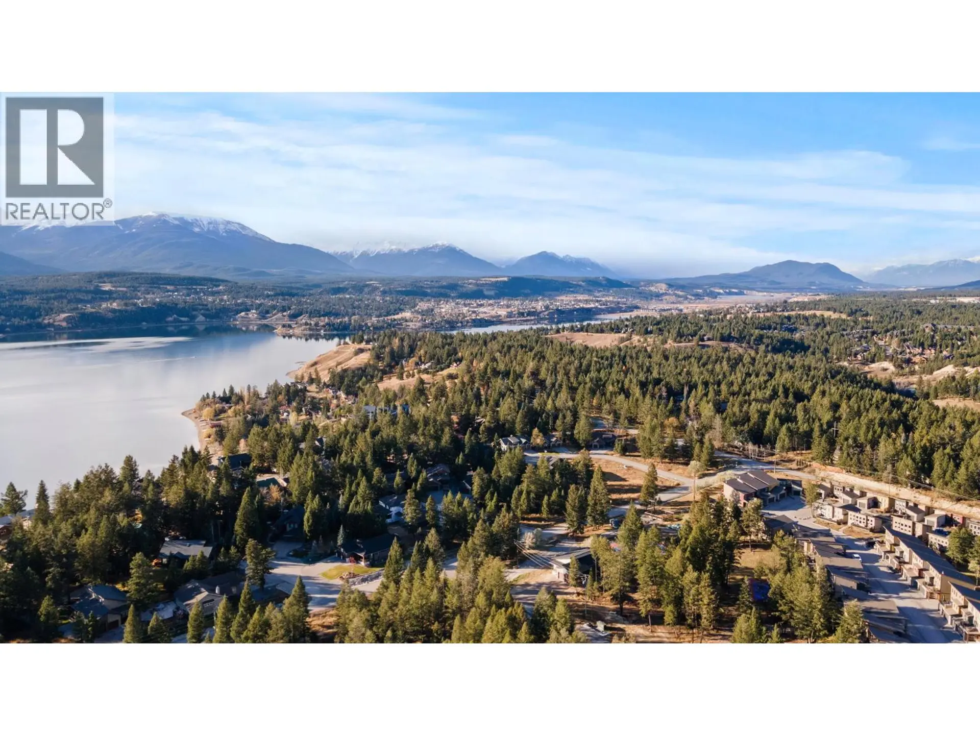 Property at 4 STODDART ESTATES DRIVE, Windermere, BC